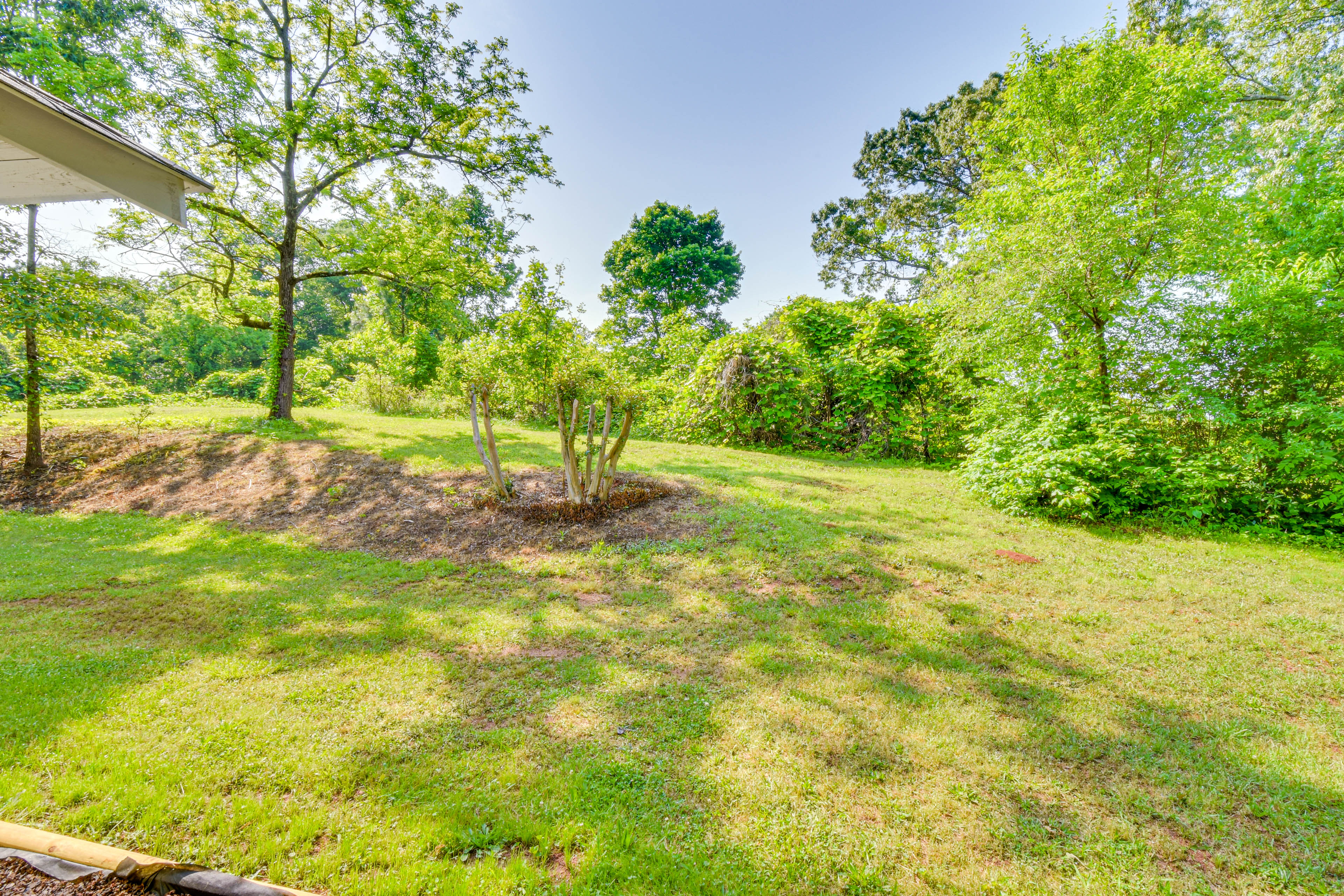 Property Image 1 - Seneca Vacation Rental w/ Grill Near Lake Hartwell