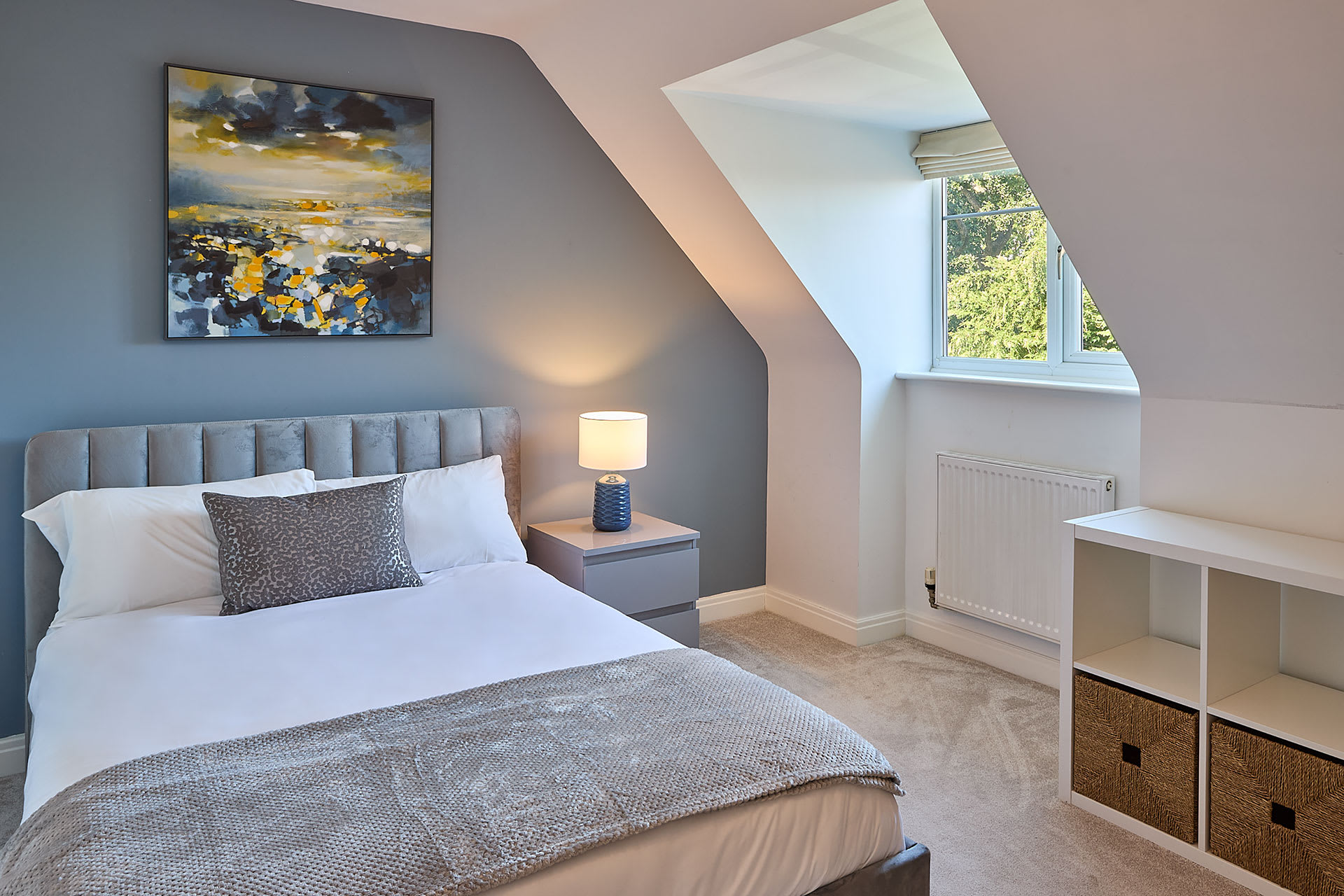 Danford Court, Solihull - Host & Stay