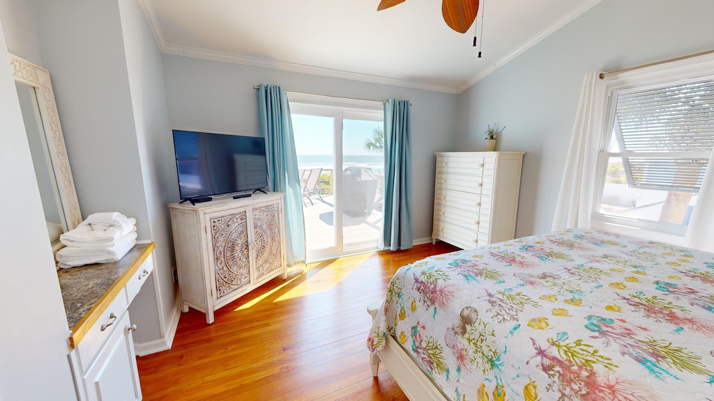 915-W-Ashley-Bedroom