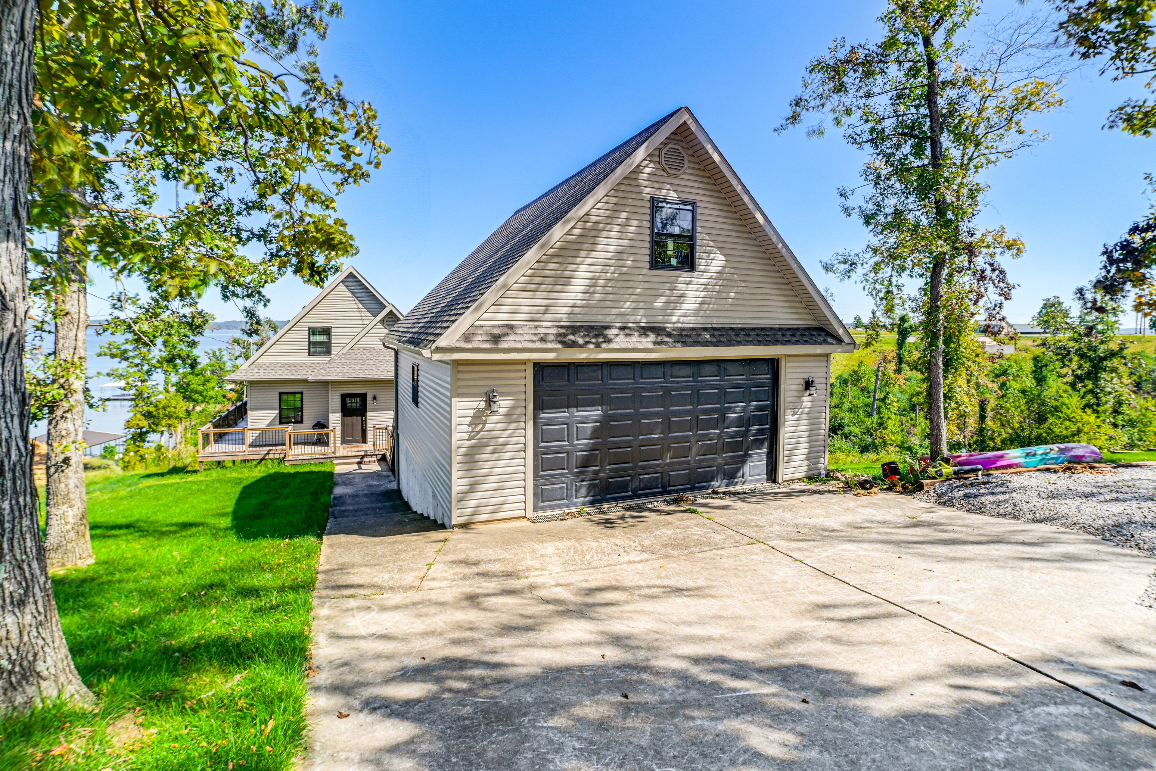 Property Image 2 - Kentucky Lake Home w/ Shared Dock & Kayaks!