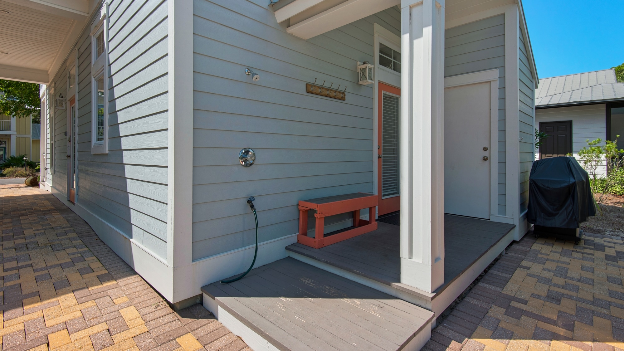 Mermaids Rest Exterior