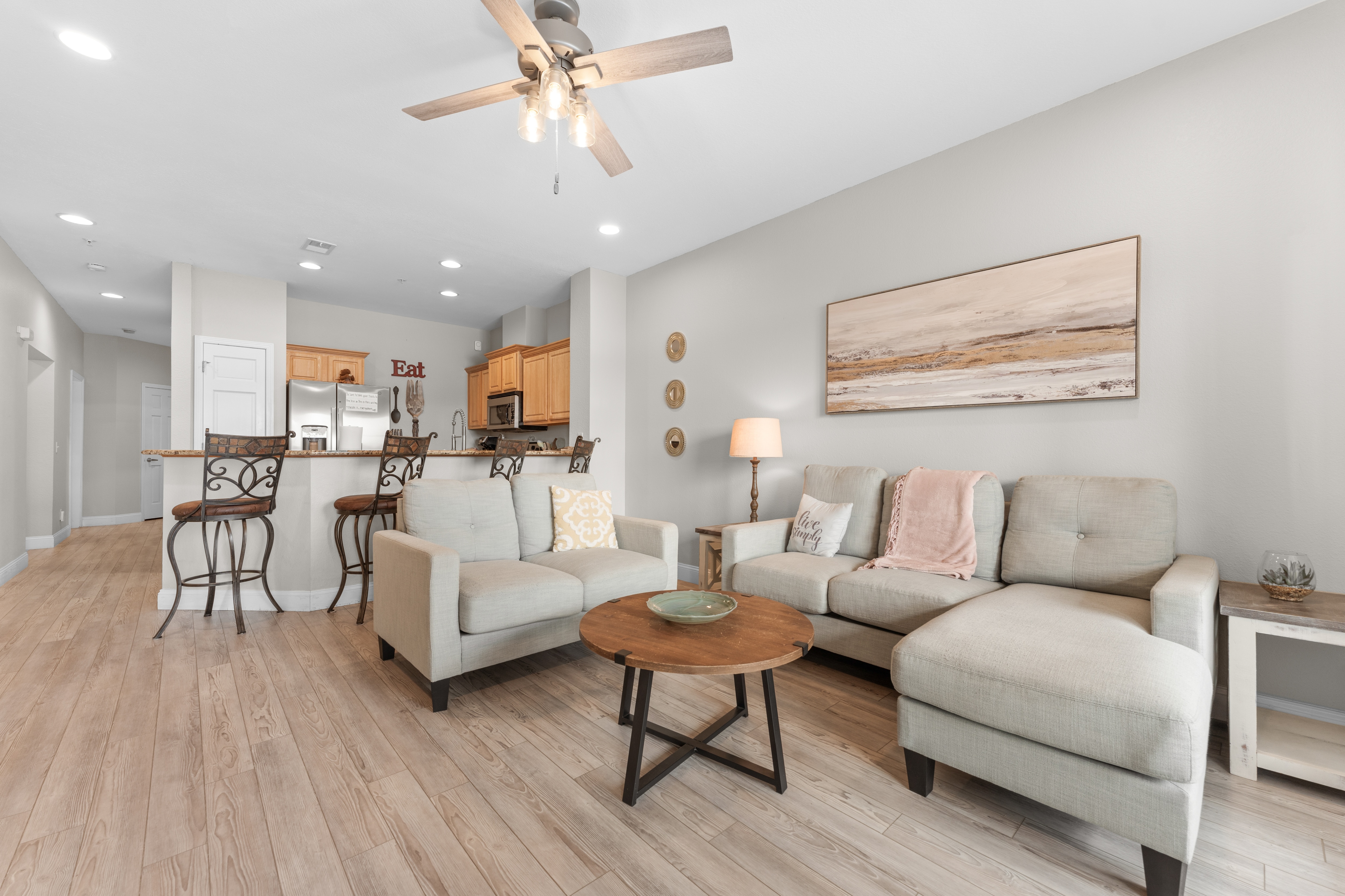 CEL-212- On the Rocks CEL-212- On the Rocks