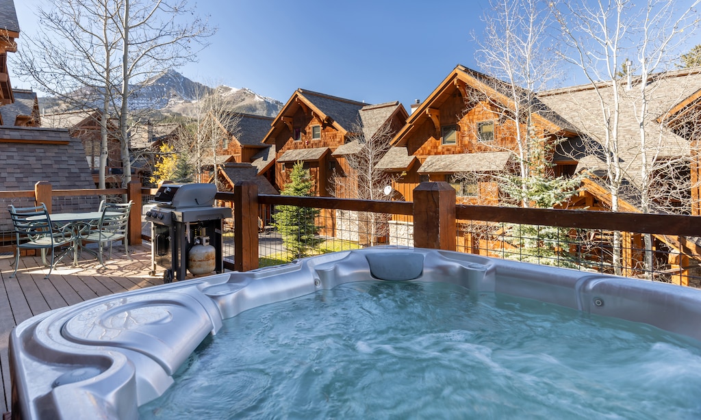 Black Eagle 27 hot tub1
