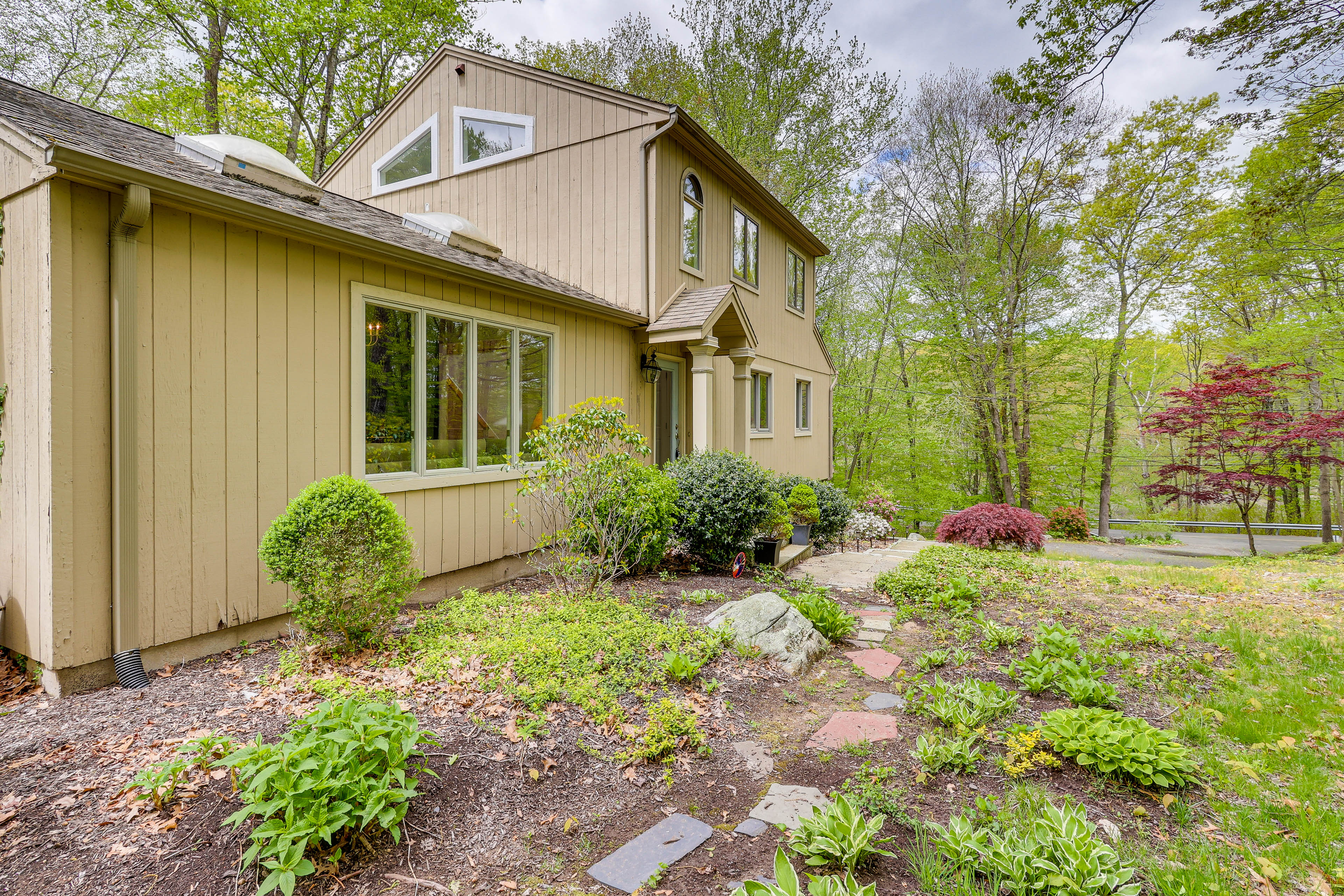 Property Image 1 - Quiet Connecticut Retreat w/ Pool, Deck & Fire Pit