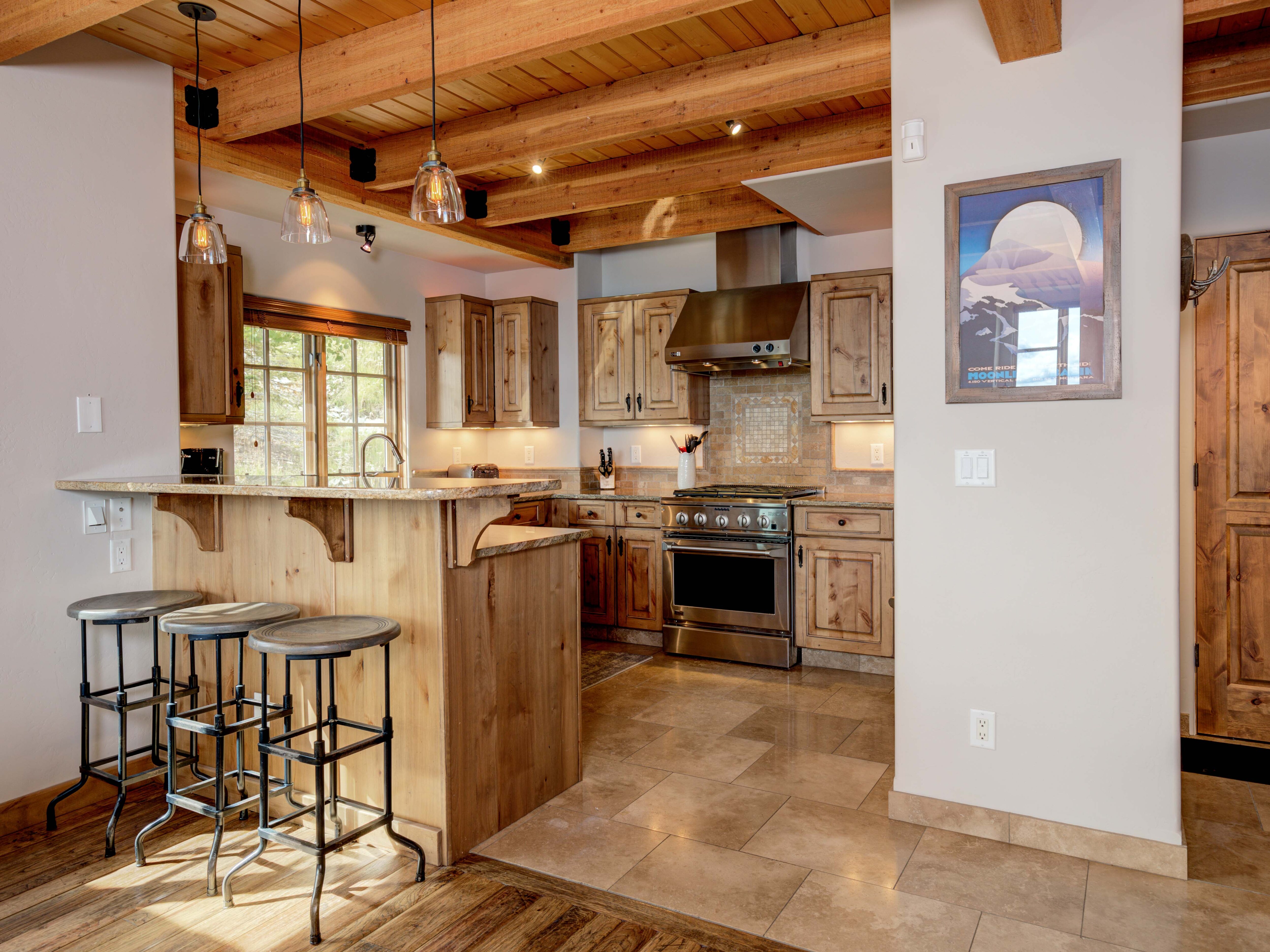 AM 5 Silver Star, Kitchen, 1