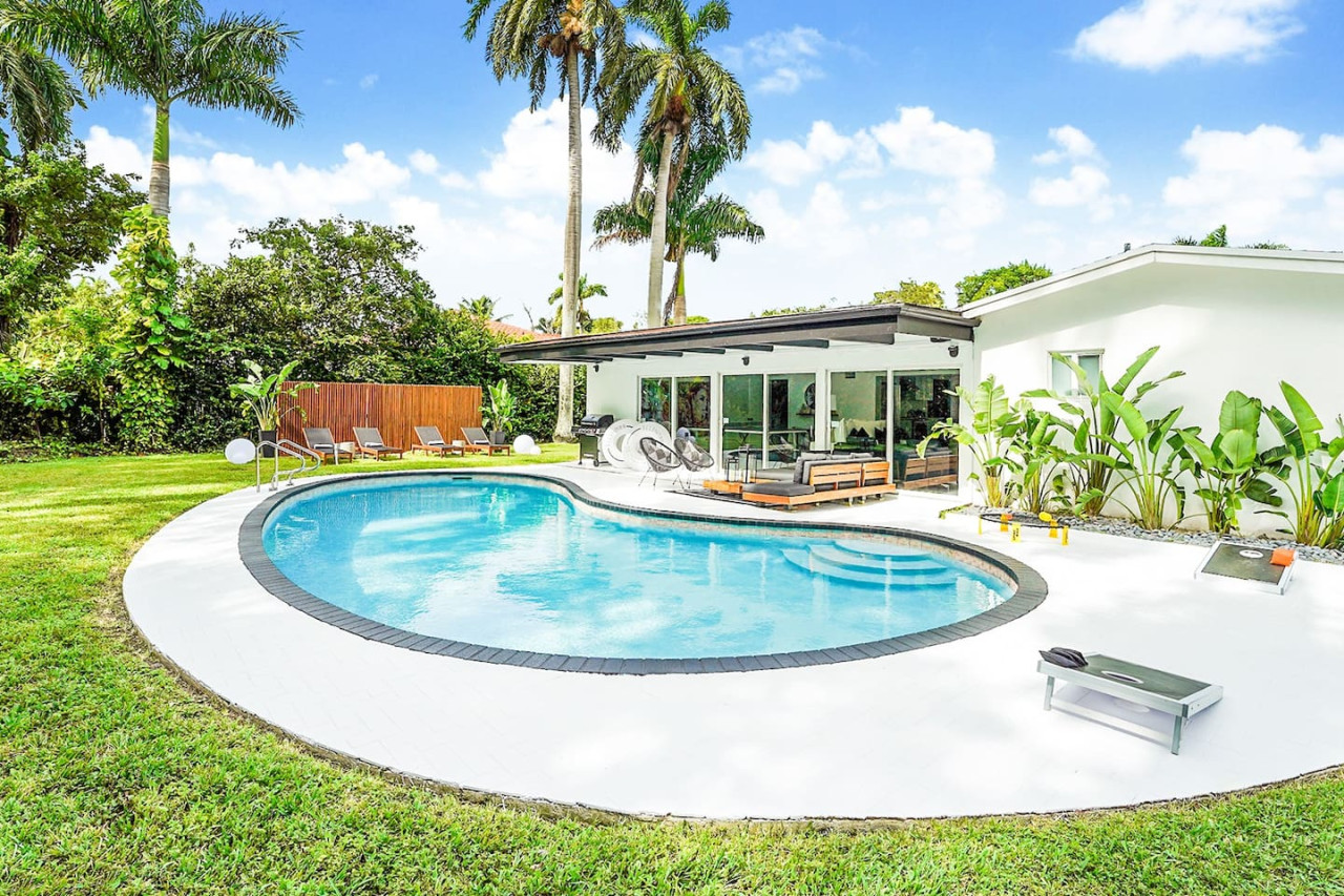 Property Image 1 - Tropicana Gem: 4BR Oasis w/ Pool & Ping Pong Table