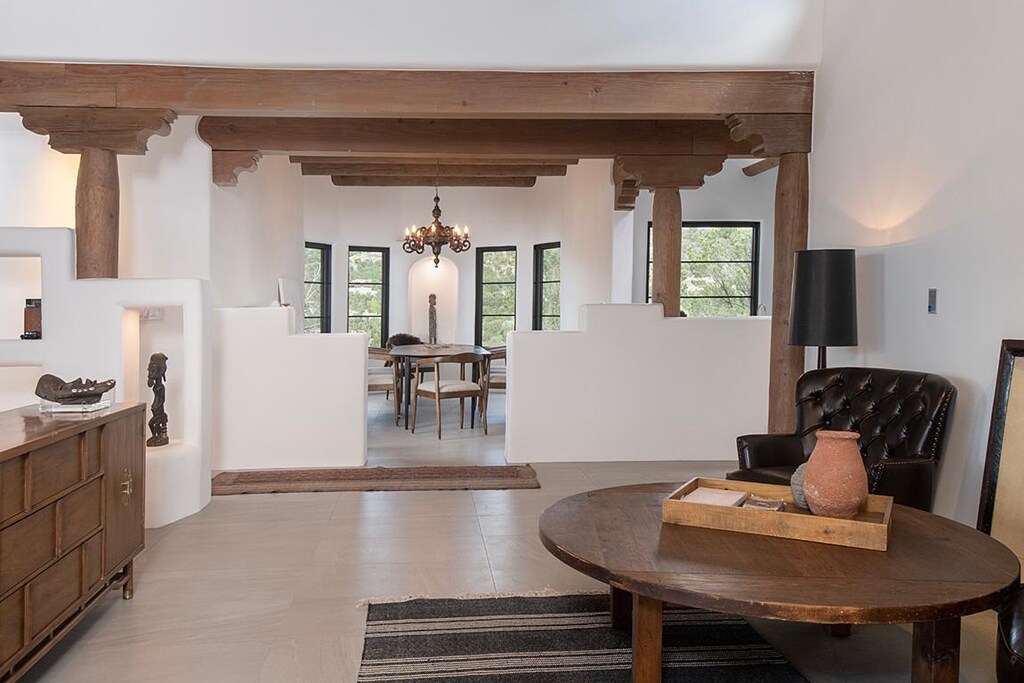 Living Room - Dining