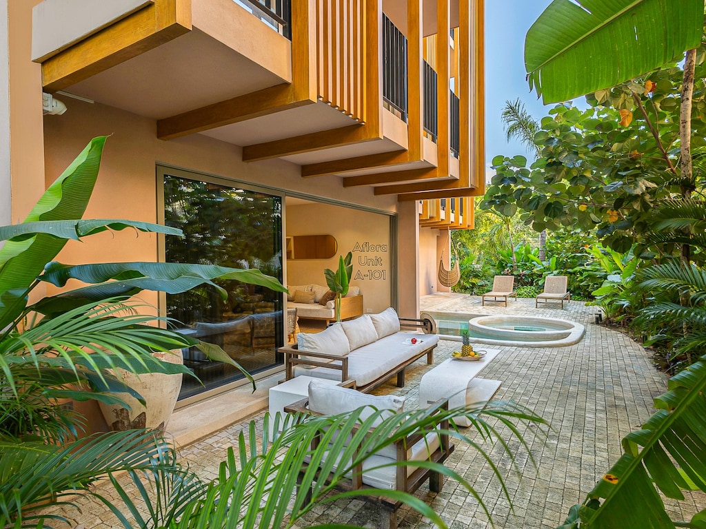 Aflora - 3 Bed Apartment - A101