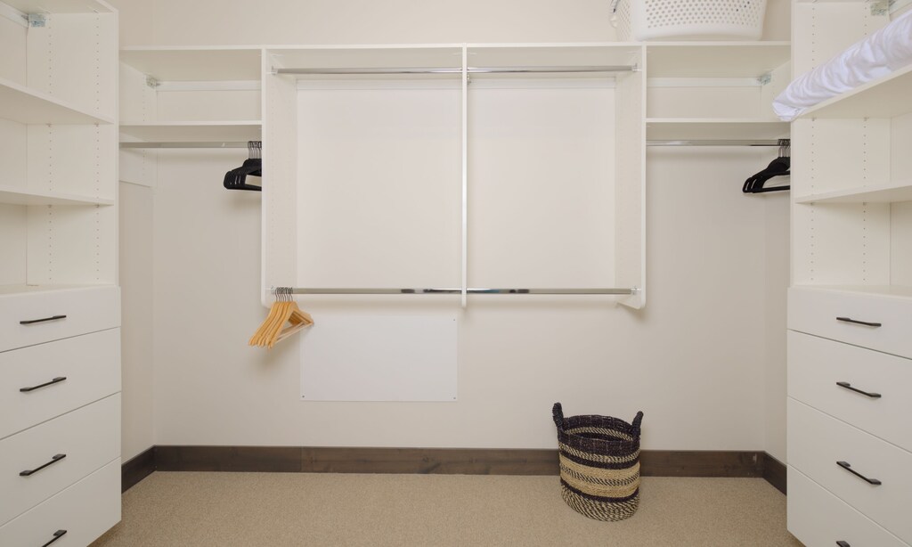 Mountain Lake 402C Master Bathroom Closet