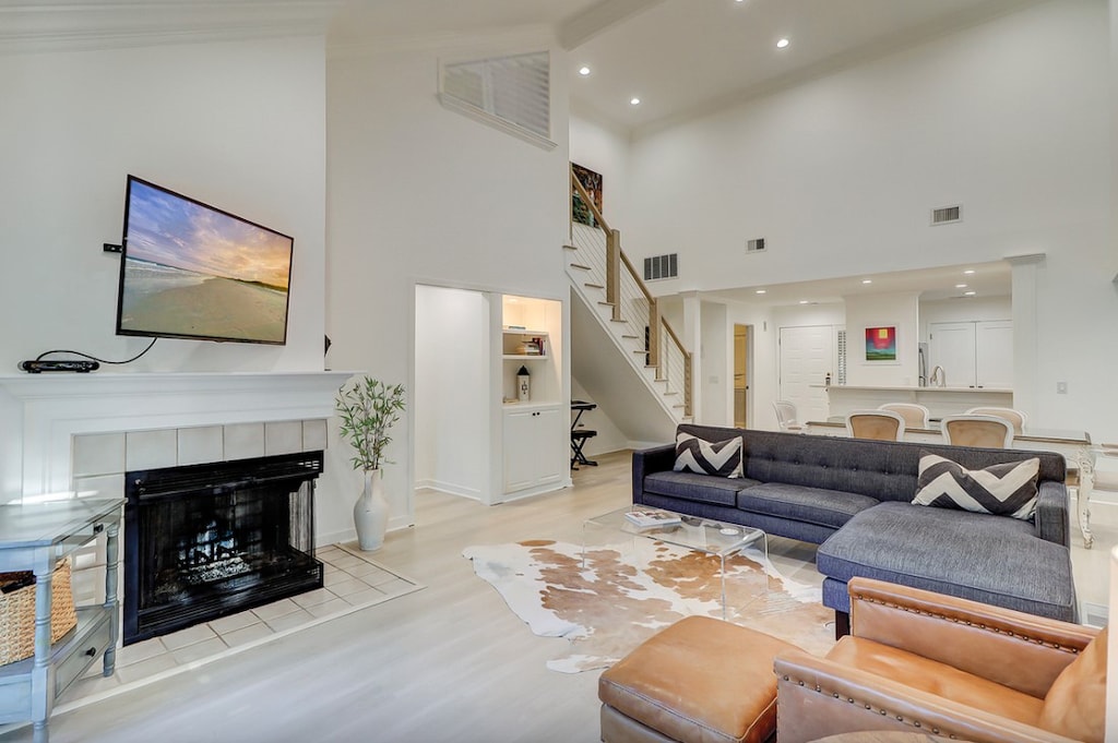 Abbington 124 Living Area