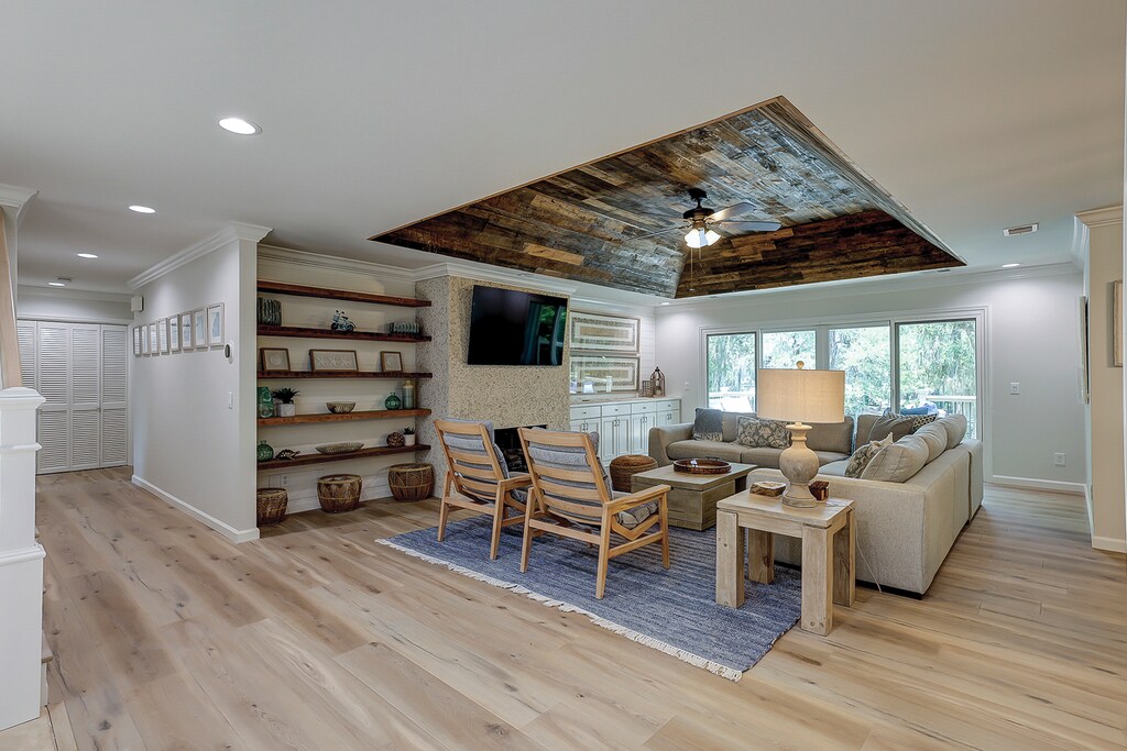 Spacious Living Area