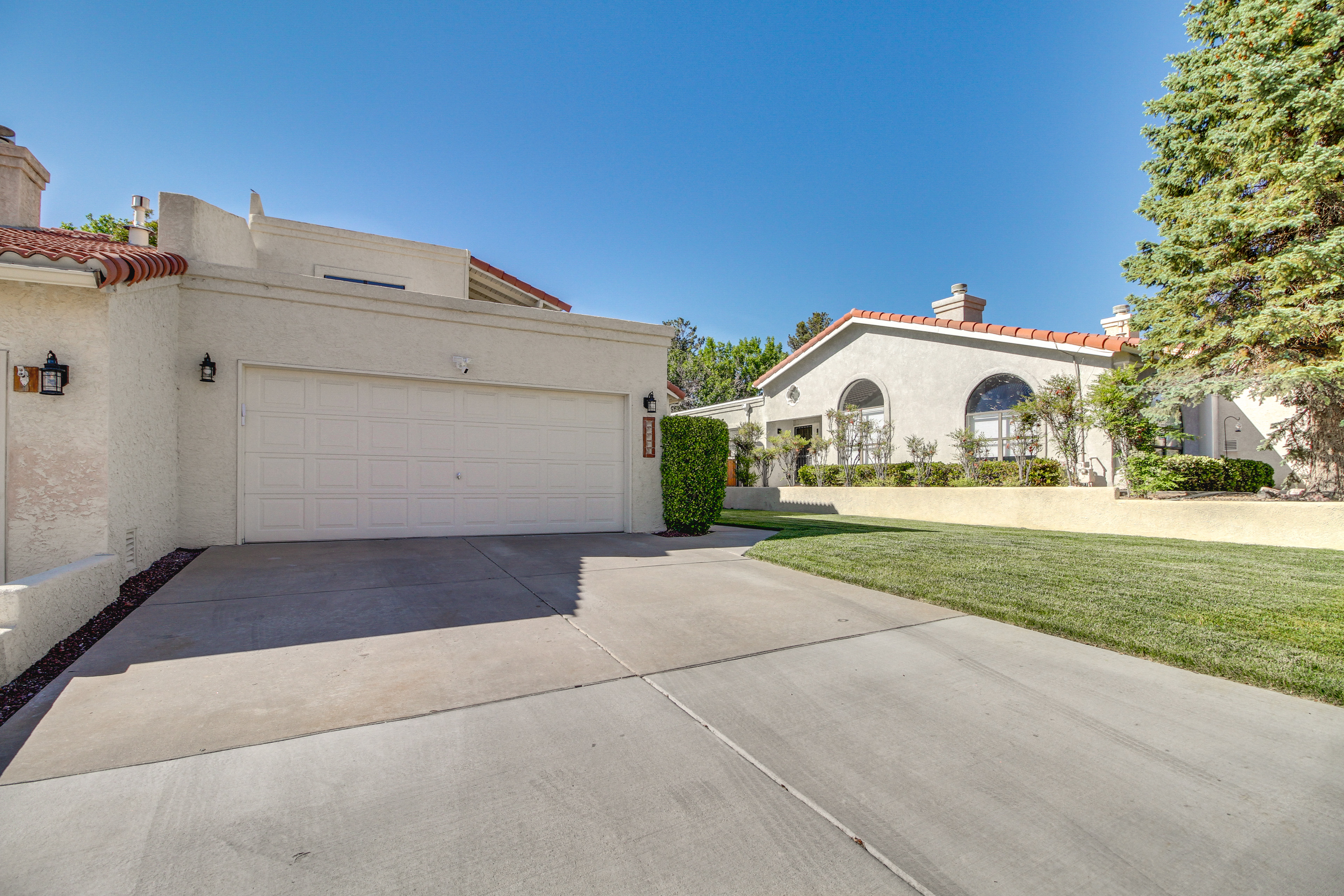 Property Image 2 - Charming Albuquerque Townhouse ~13 Mi to Downtown