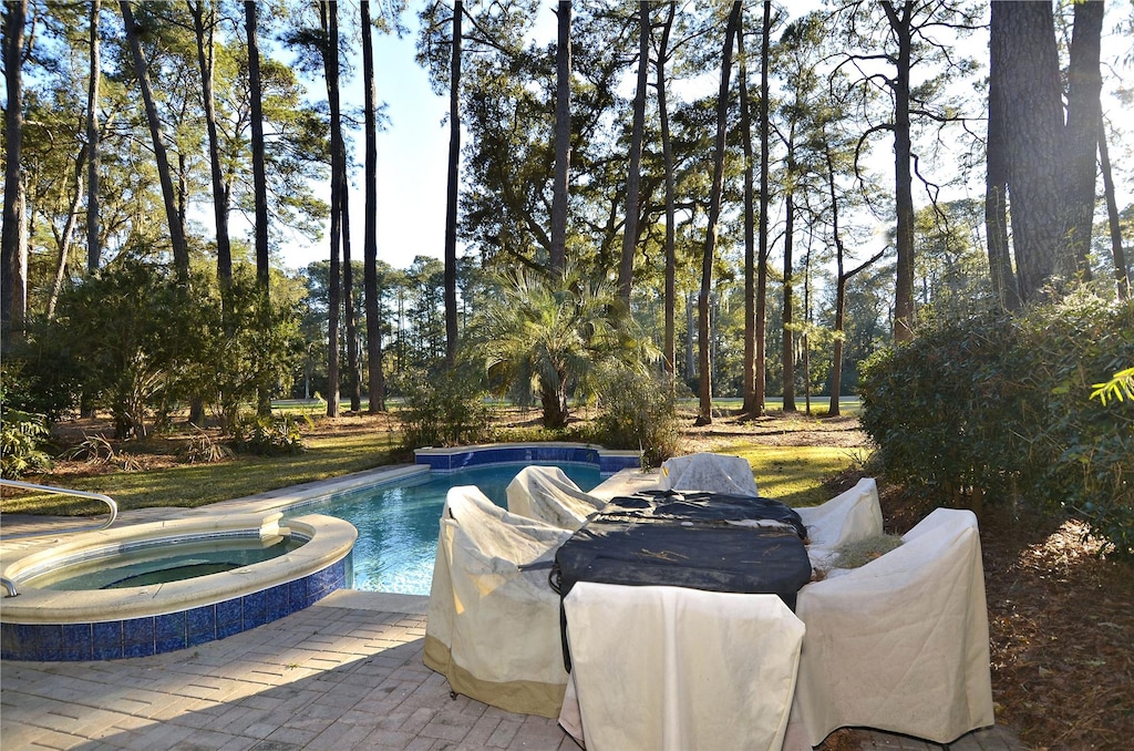 Pool Area-Sitting Area