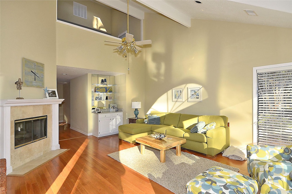 Main Level-Living Room