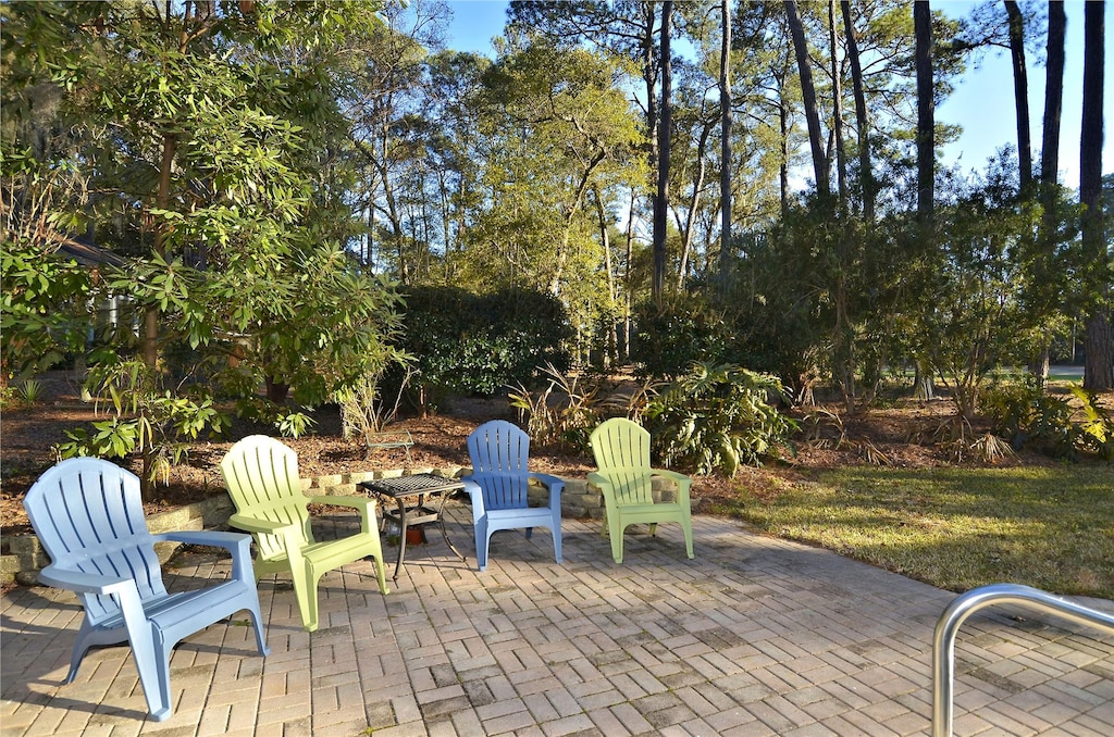Pool Area-Lounge Area