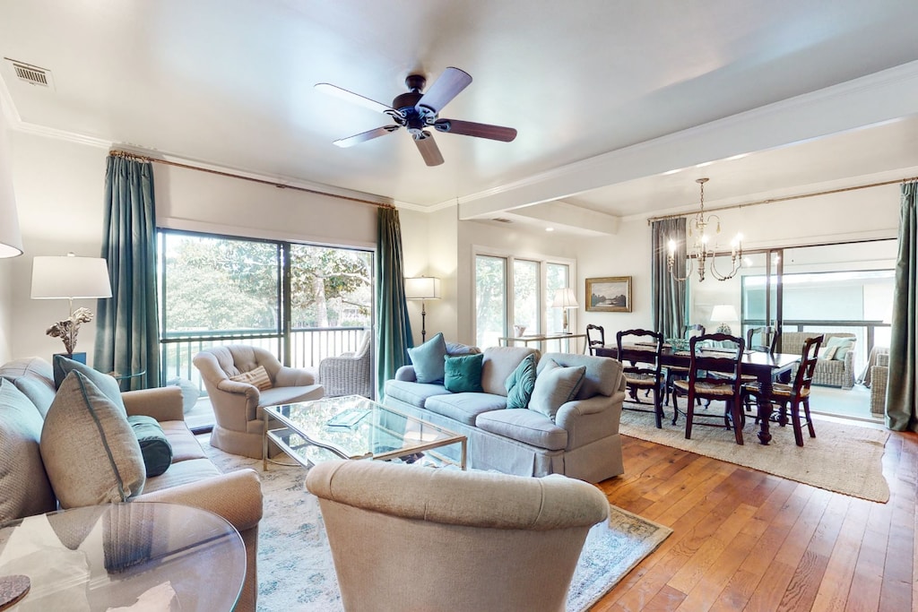 4942-Green-Dolphin-06202023_121812