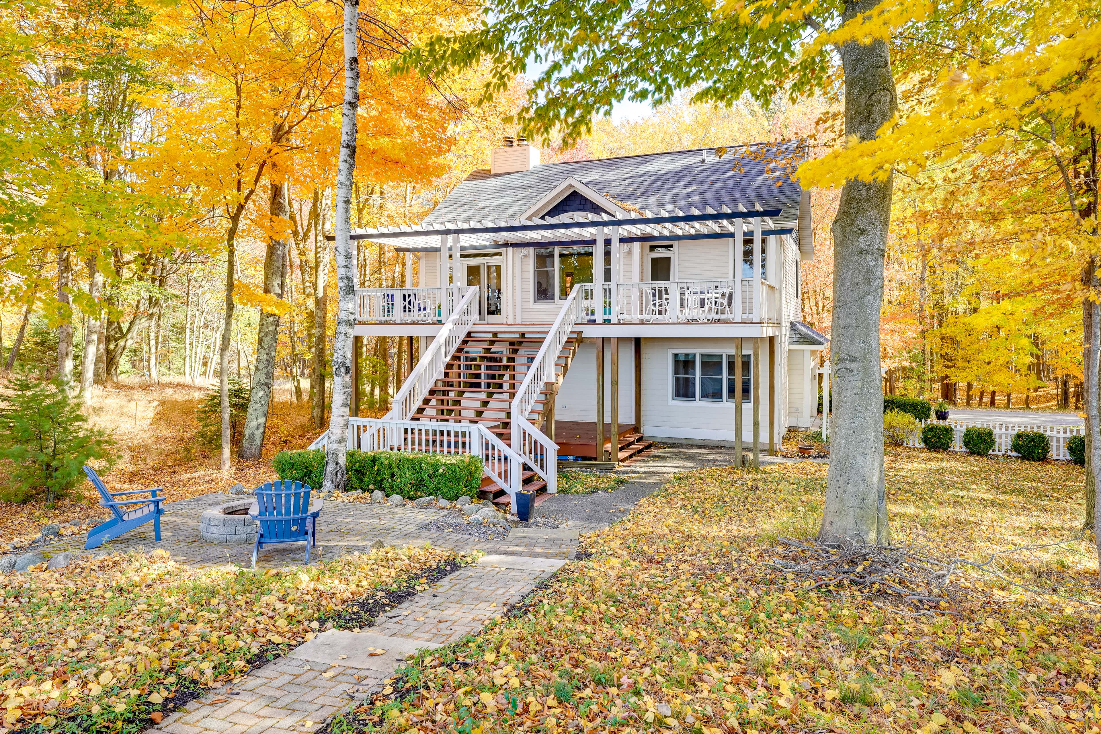 Property Image 2 - Cottage w/ Private Beach + Fire Pit in Manistee!