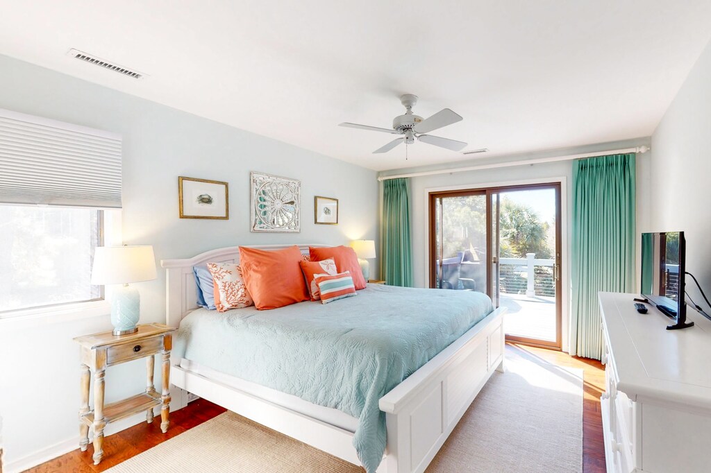 3637-Pompano-07182023_163911