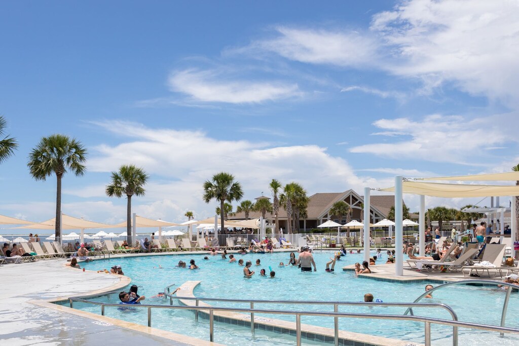 18-24-CoastalRePhoto_SA-1870