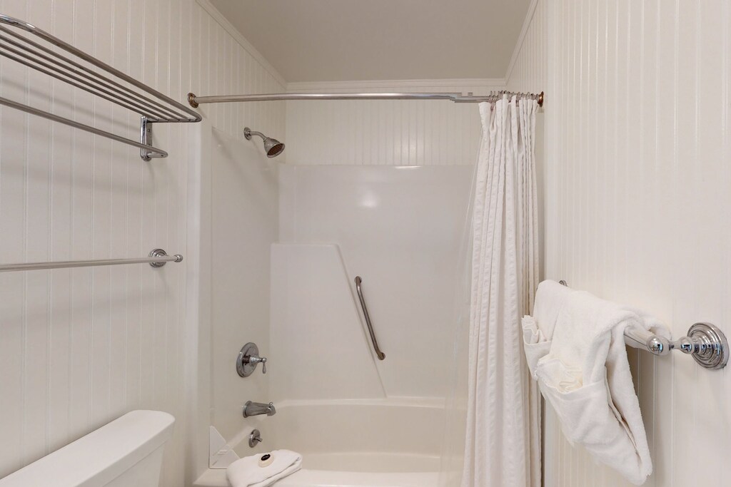 81-Surfsong-05262023_140906