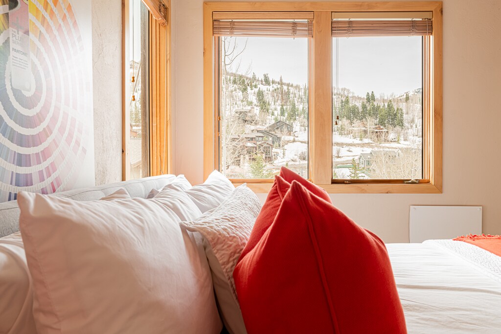 Bedroom 4 with a King Bed and Views