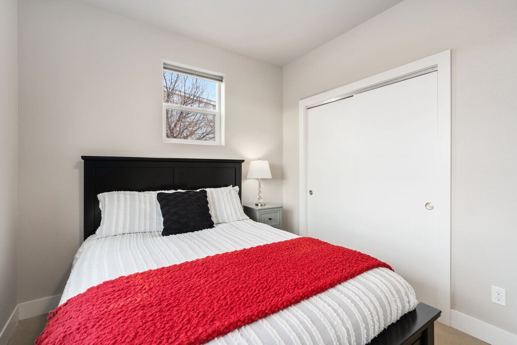 844 Jerome St. (Unit 4) | Queen Bedroom 1