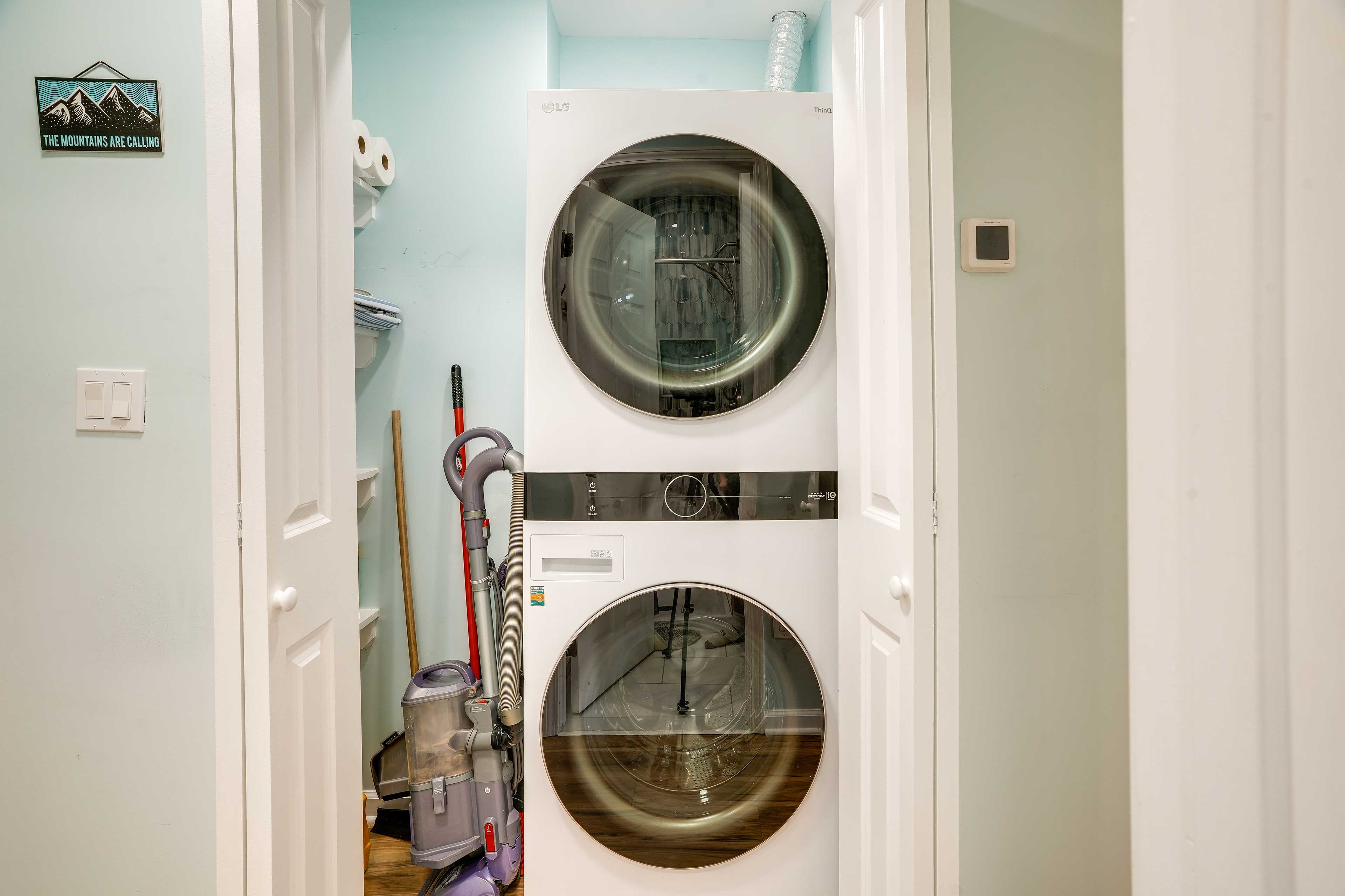 Front Royal Retreat on 3 Acres w/ Mtn Views!