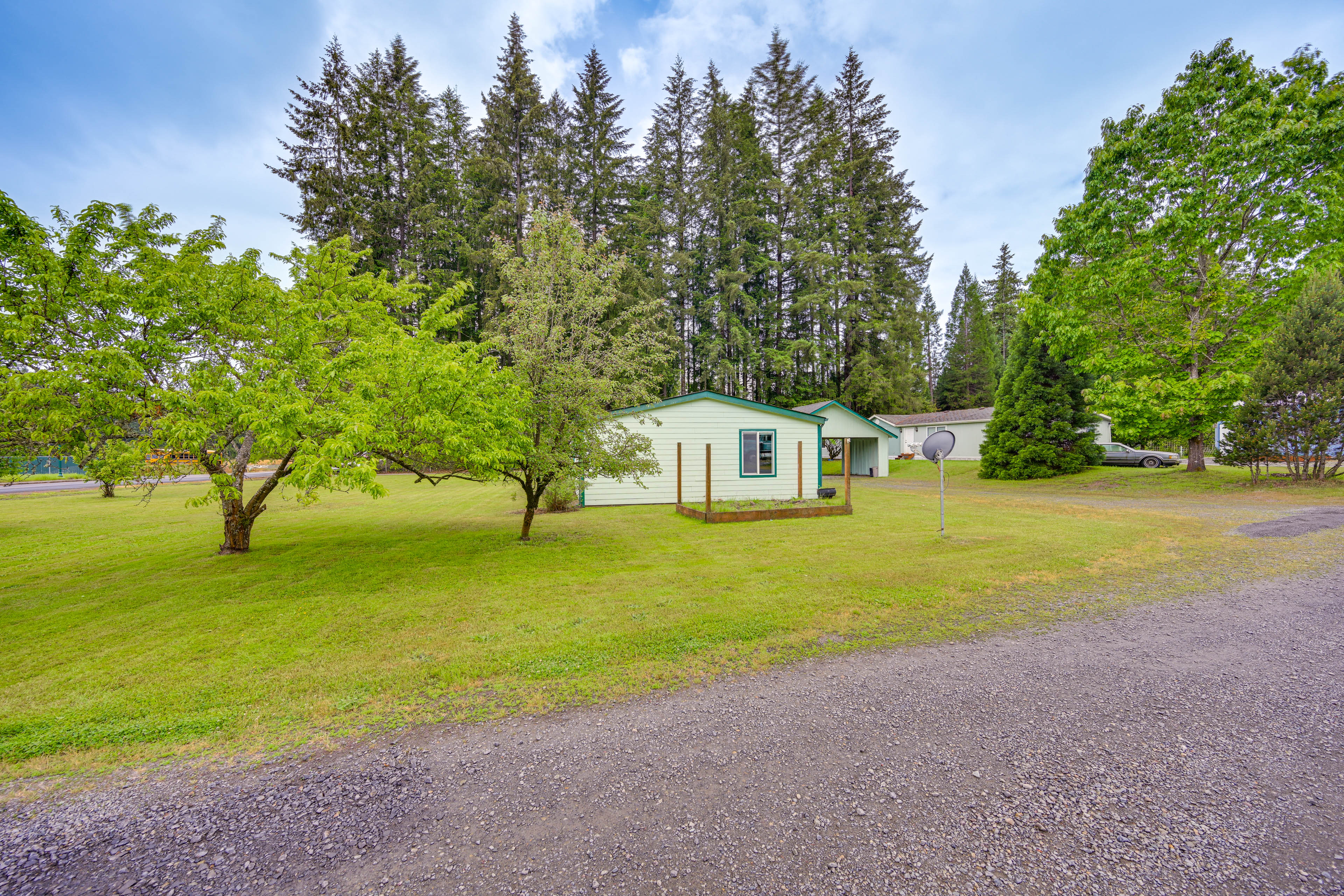 Property Image 1 - Castle Rock Home Near Cowlitz River, Dogs Welcome!