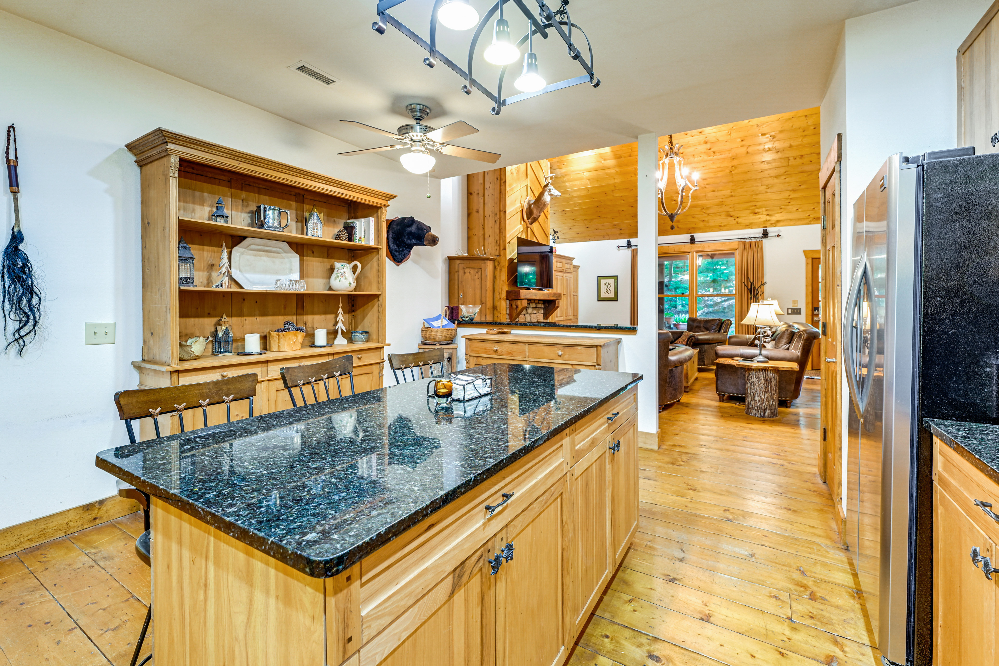 Creekside Lodge ~ 4 Mi to Sapphire Valley Resort!