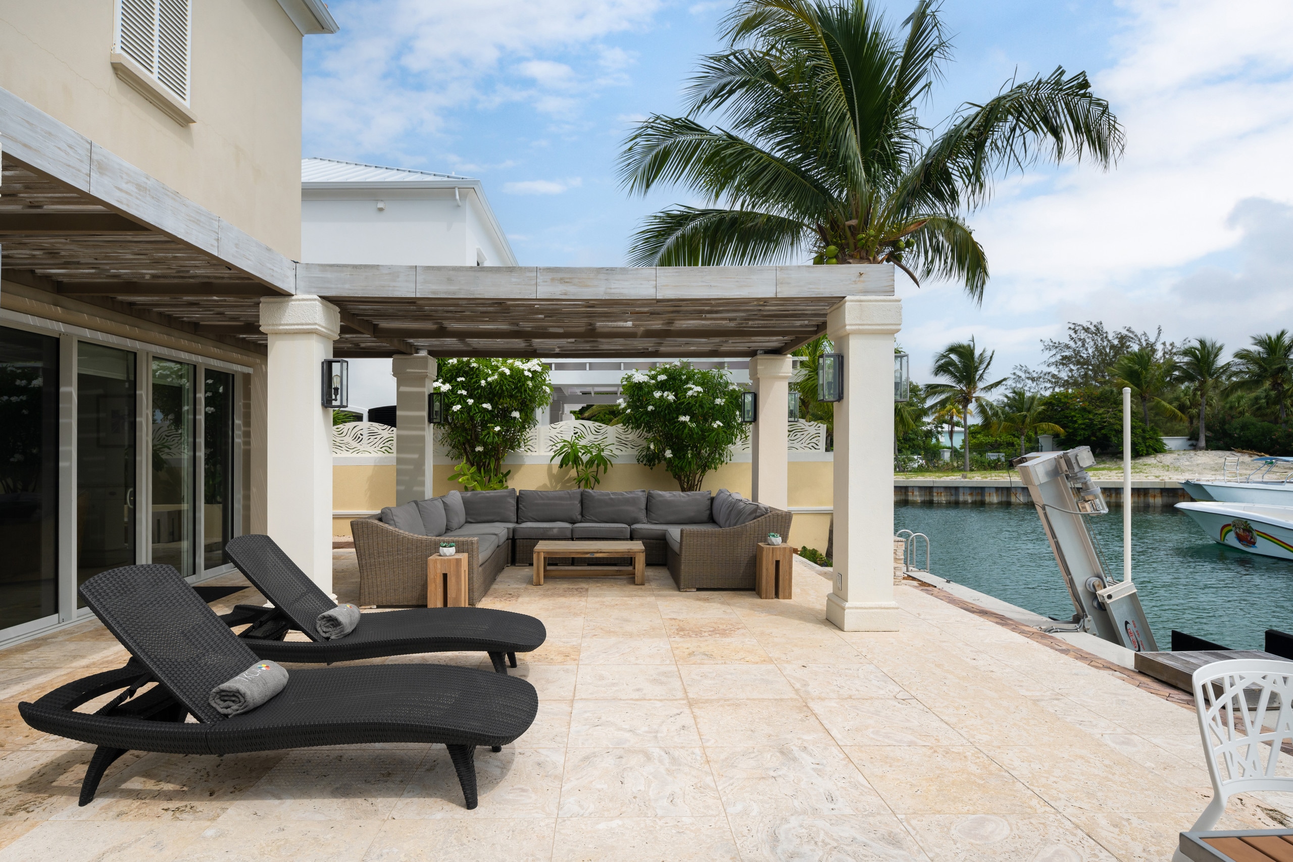 Property Image 2 - Abundance and Prosperity Villa