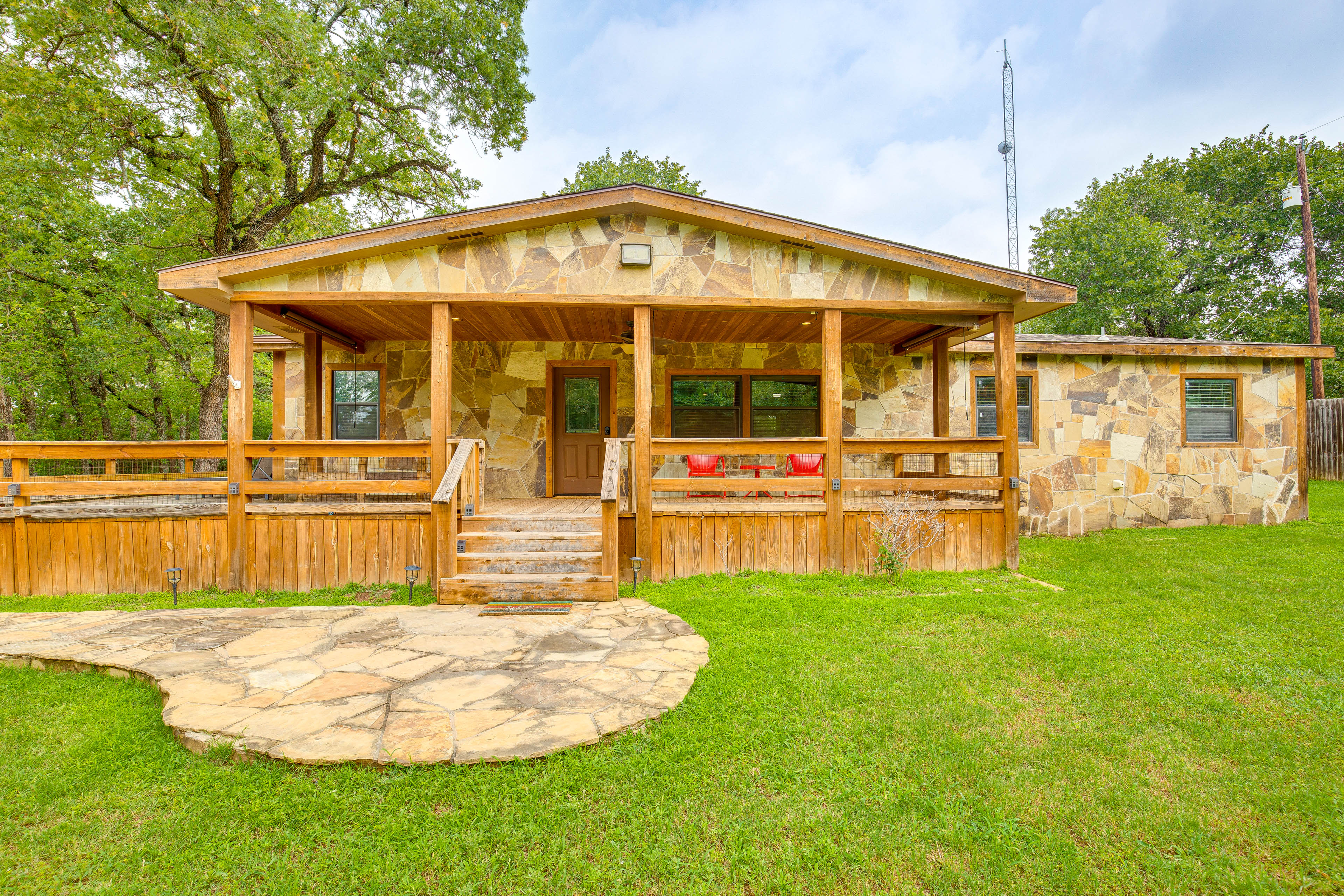 Property Image 2 - Deck & Fire Pit: Unique Pottsboro Haven