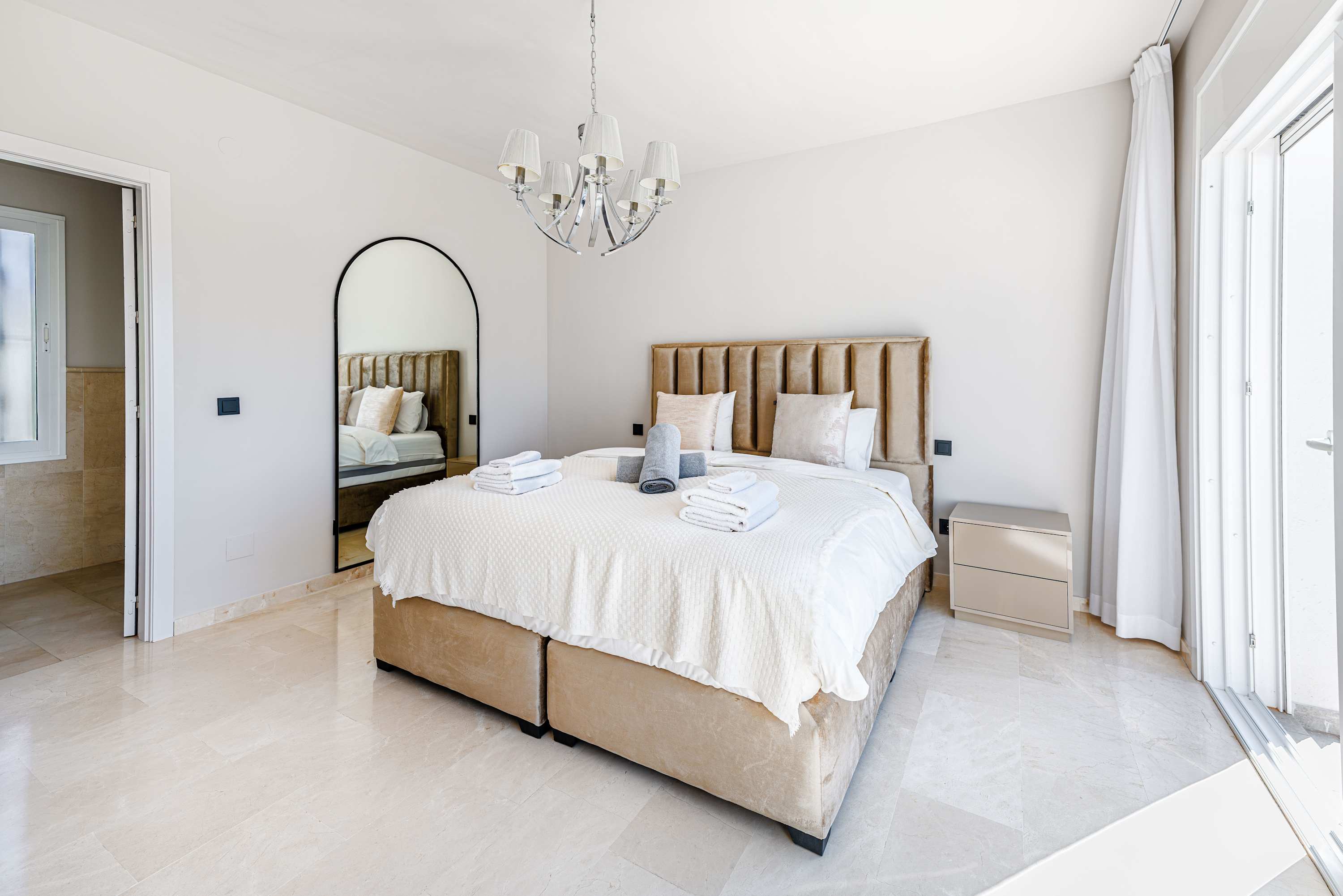 Villa Nordin | Marbella Elegant Villa Private Pool