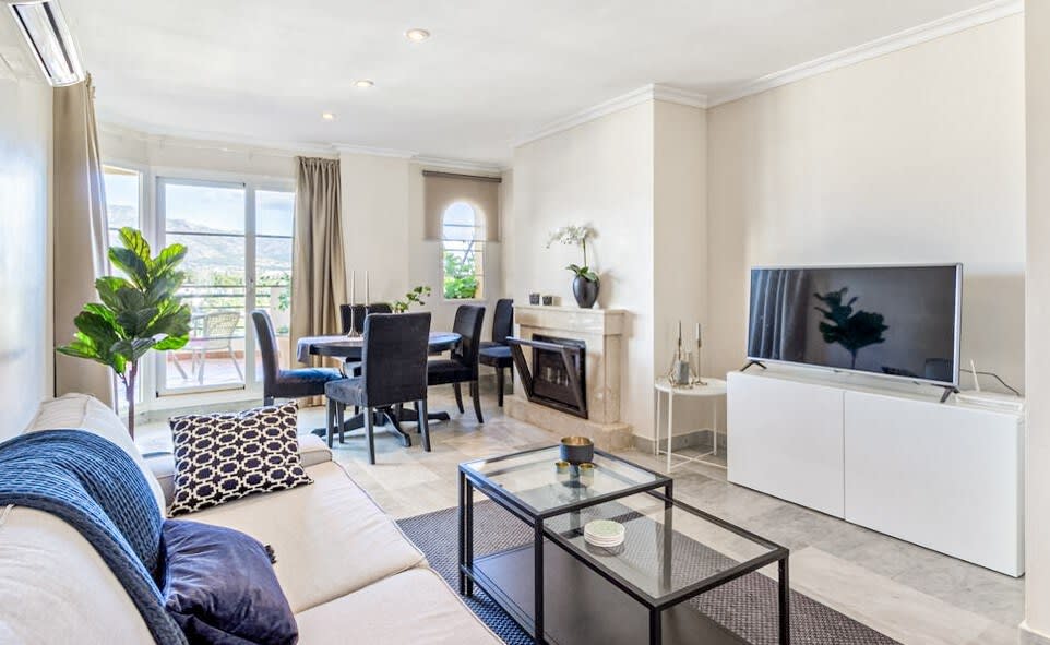 Property Image 1 - Senorio Giraldo 4 | Seaview Mountain Apartment Pools Bbq
