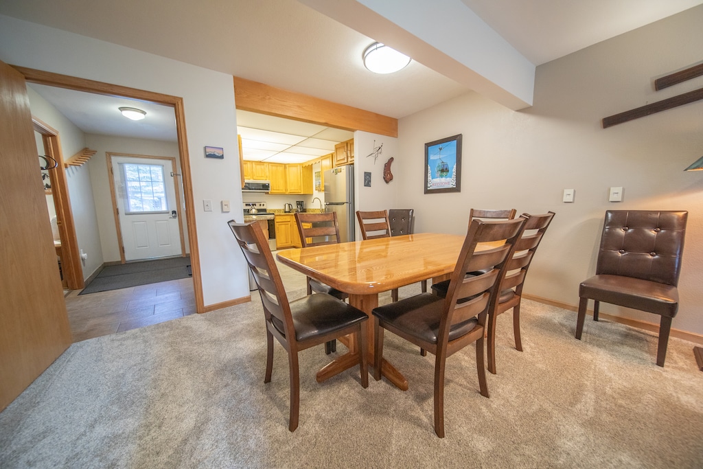 Perfect spot for memorable vacation meals!