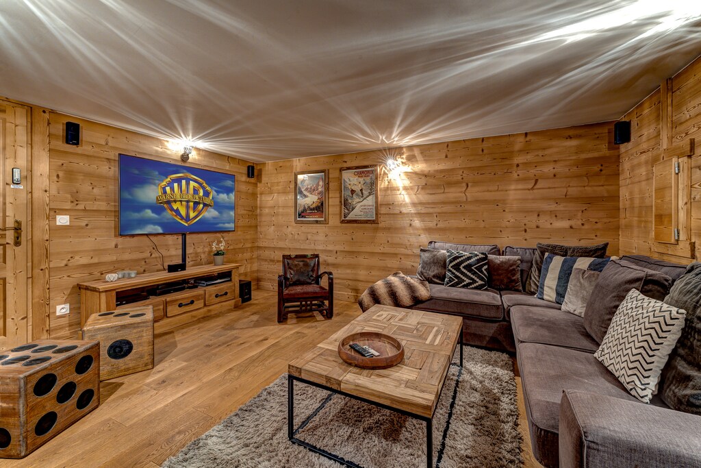 TV room on the lower ground floor