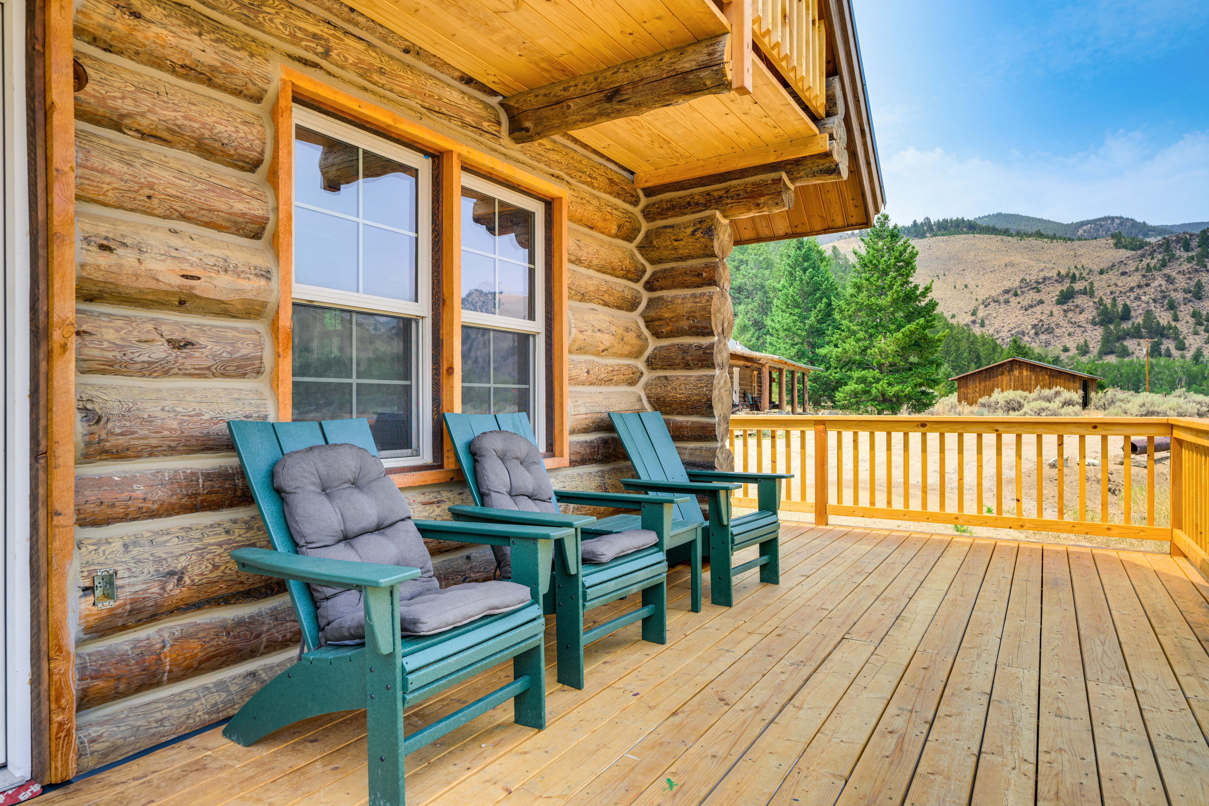 Property Image 2 - Riverfront Montana Log Cabin w/ Mountain Views!