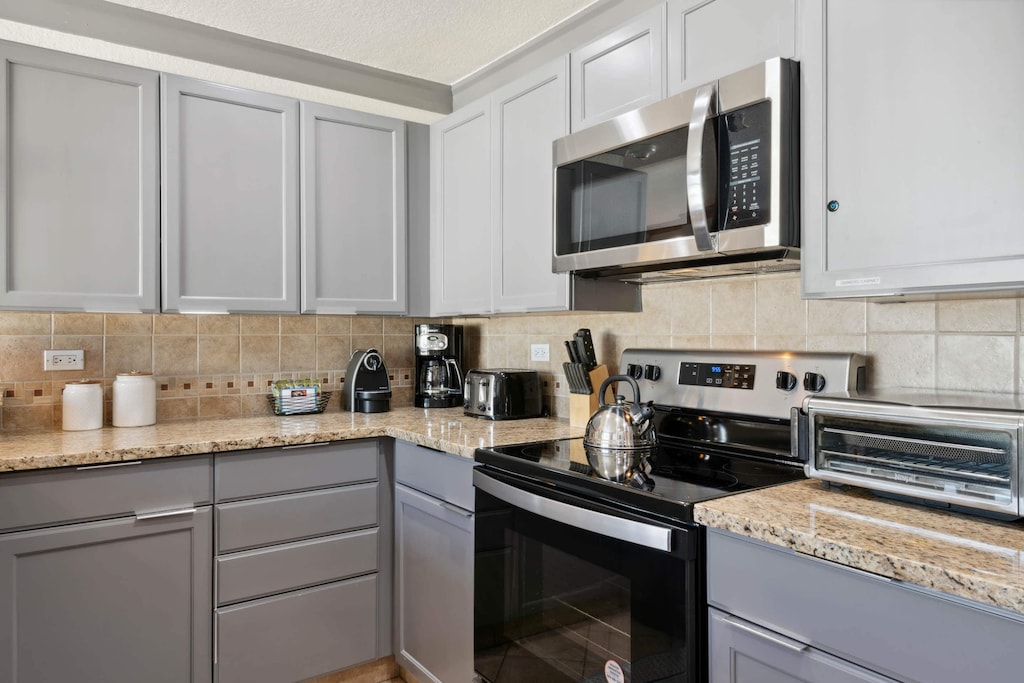 charter-l222-2007_53764389968_o