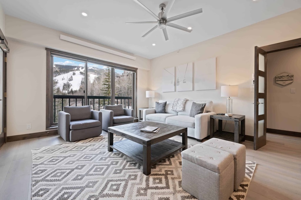 1685570462198-1746-0