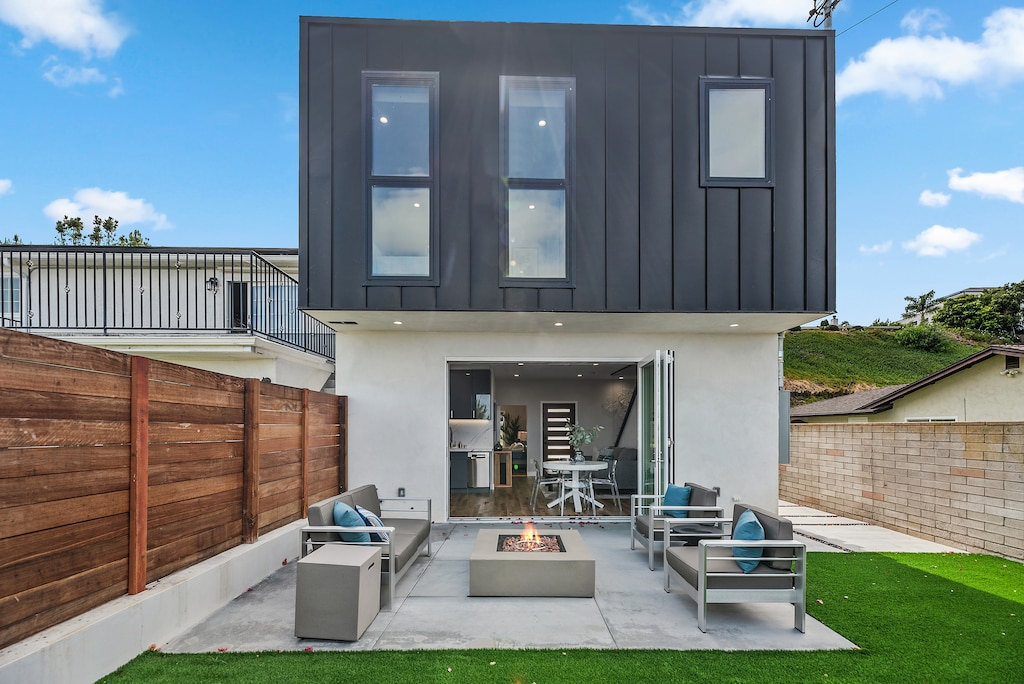Indoor/outdoor living between the main living area and the patio.