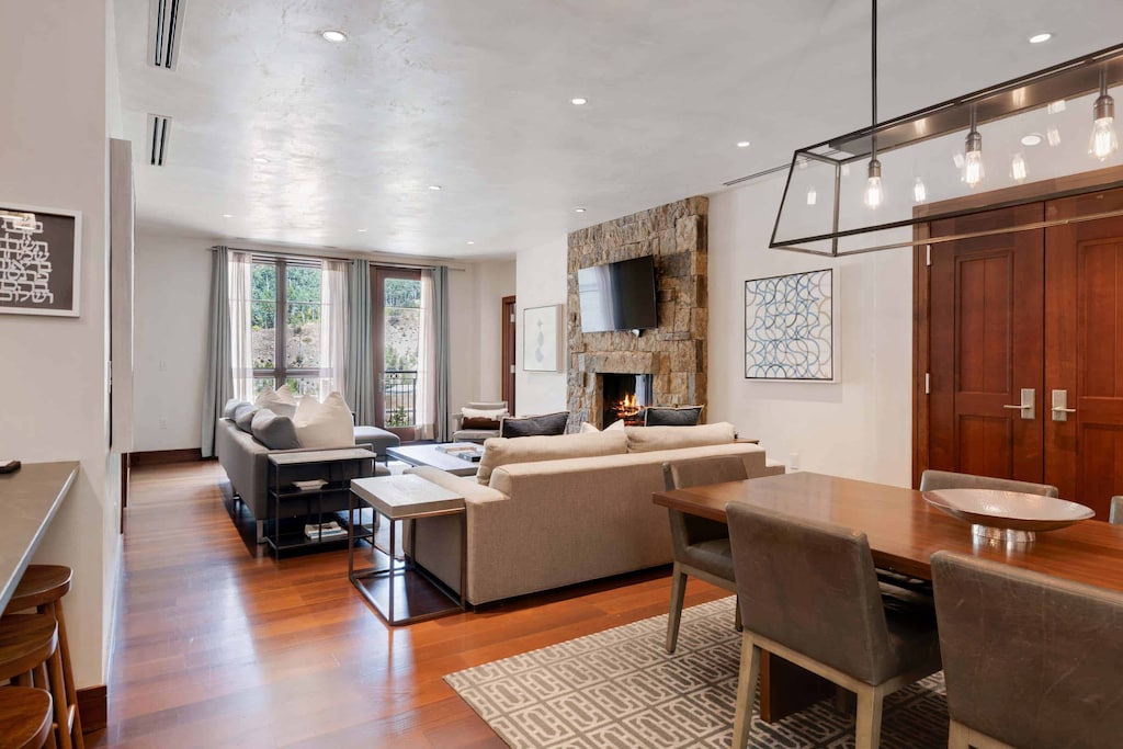 solaris-6ce-9150_54744983368_o