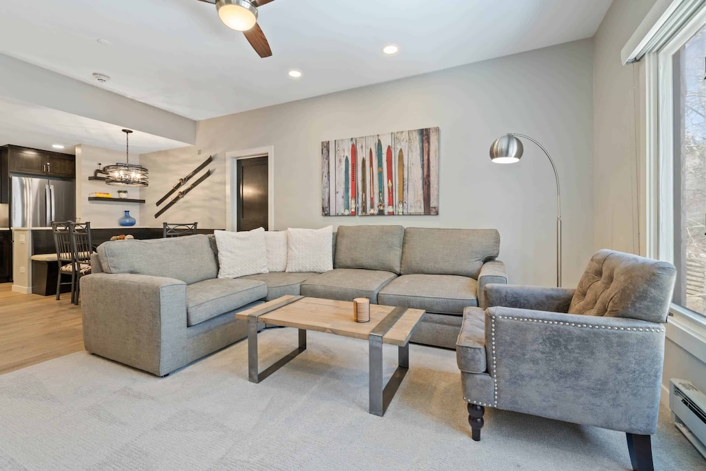 charter-1250-3236_52830036312_o