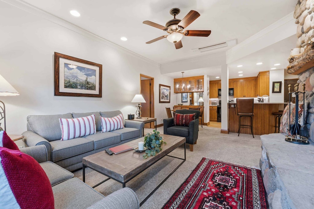 charter-a260-6455_54944448412_o