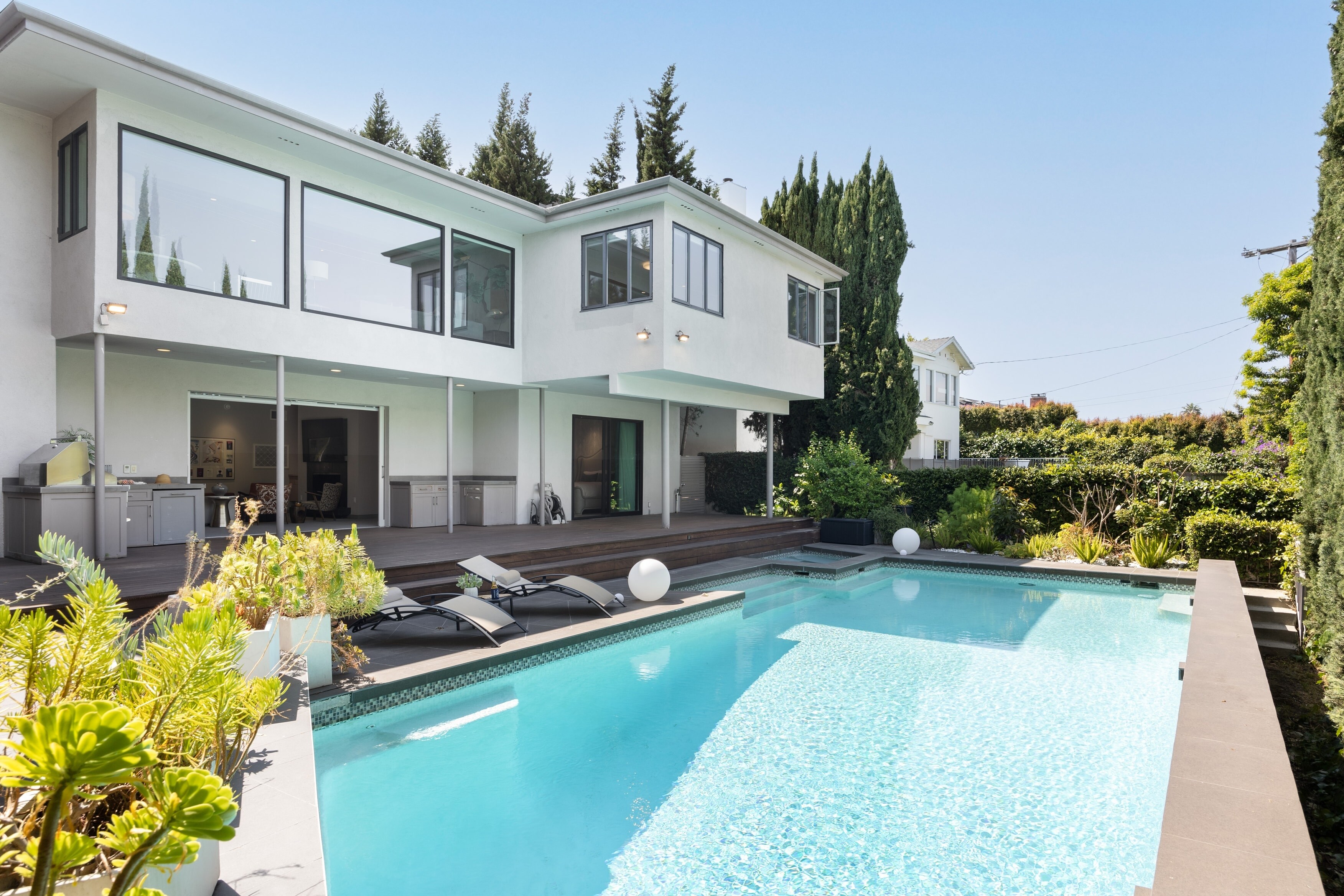 Large private pool.