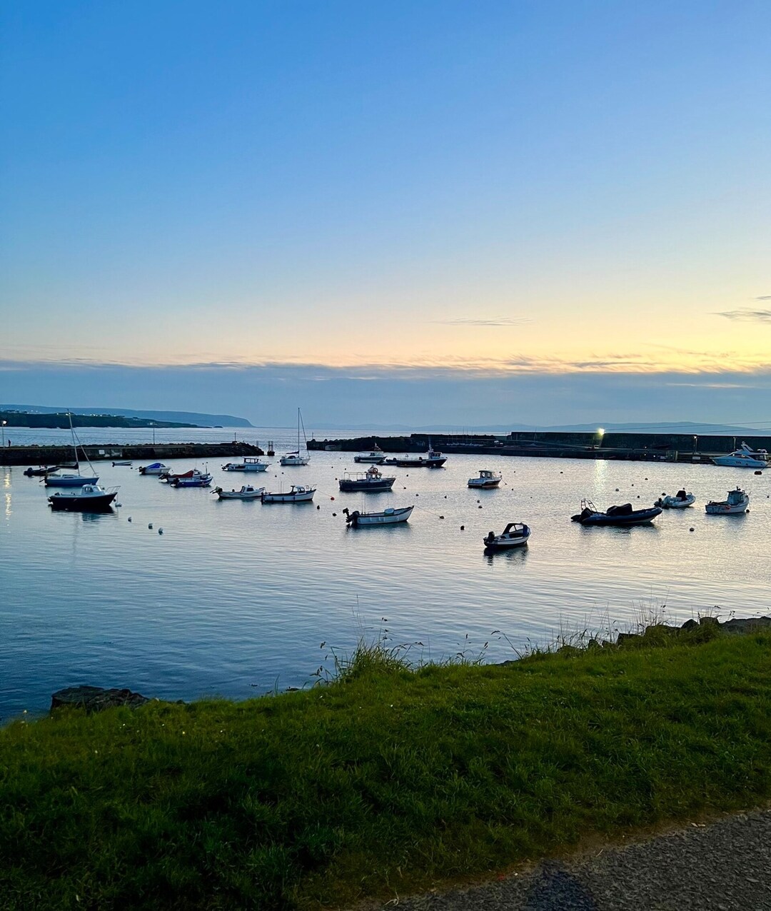 Scenic Seaside Refuge: 2-Bed Apt Sea & Park Views! Scenic Seaside Refuge: 2-Bed Apt Sea & Park Views!