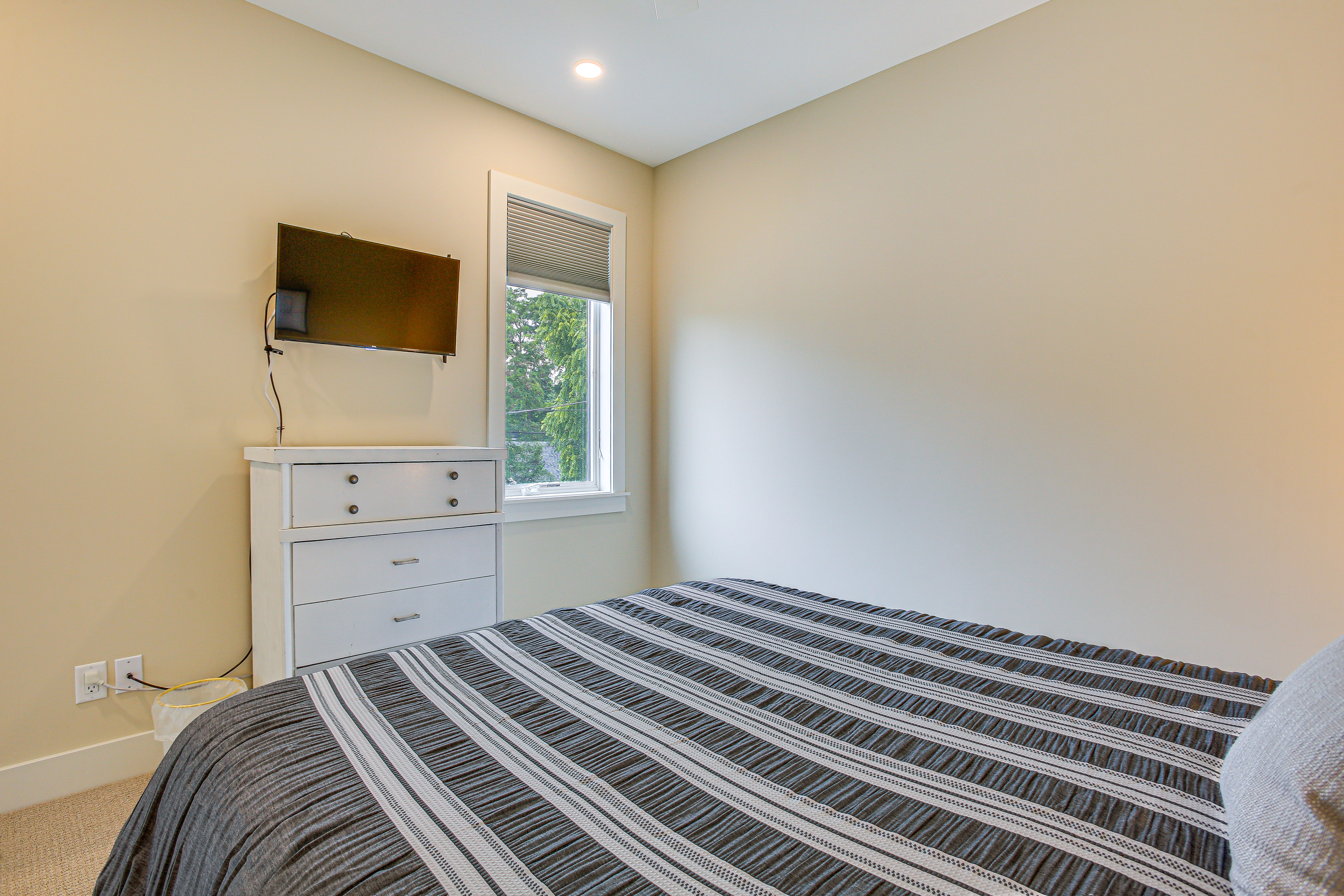 Traverse City Townhome: Walk to Boardman Lake!