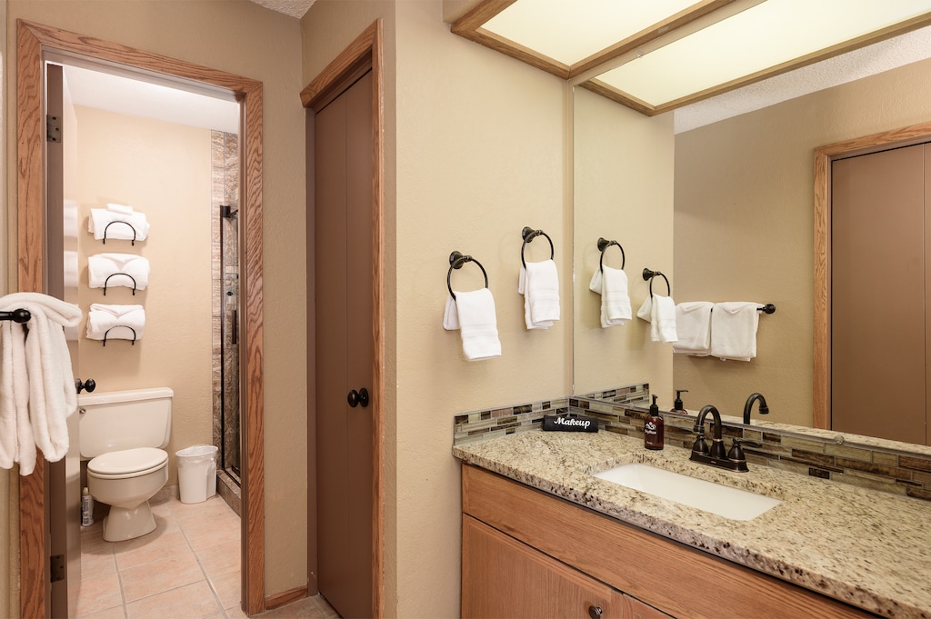 Ensuite off Primary Bedroom