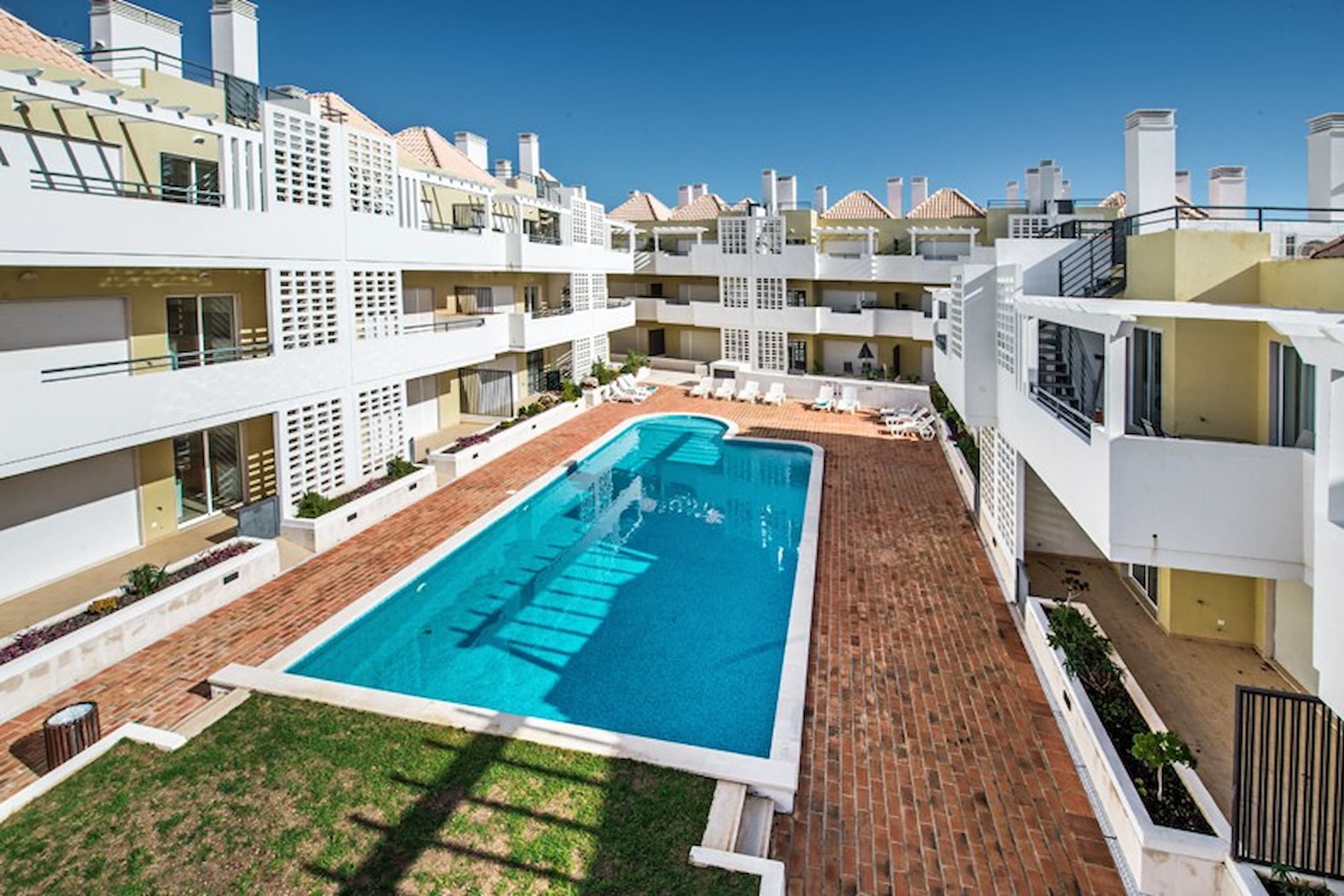 Apartment Bella/Poolside Terrace & Alfresco Dining 