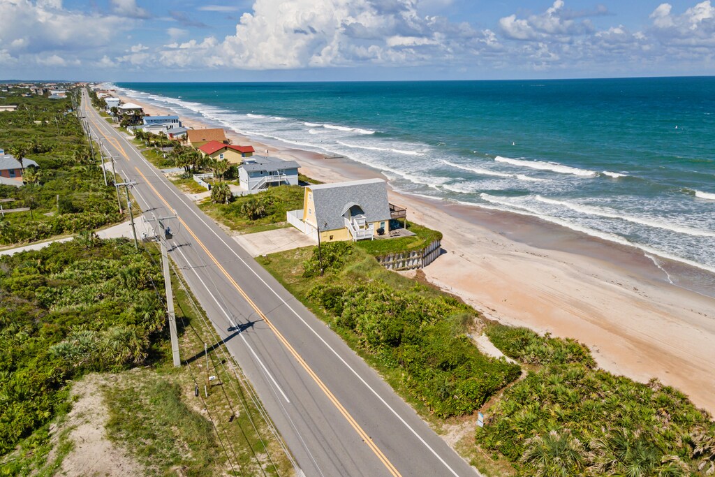 Footpath to beach at the end of the street