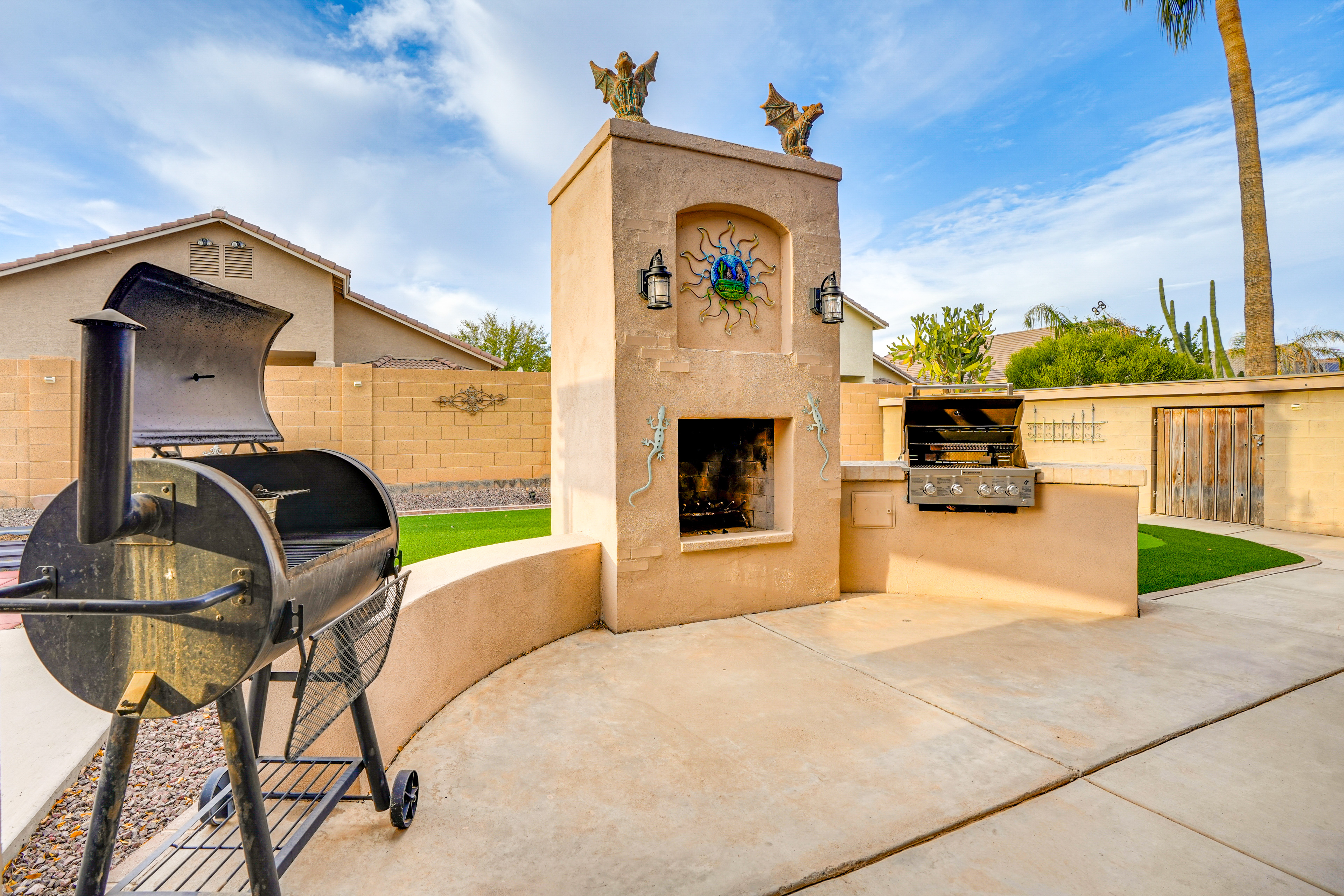 Property Image 2 - Mestiny Mirage Haven w/ Outdoor Kitchen!