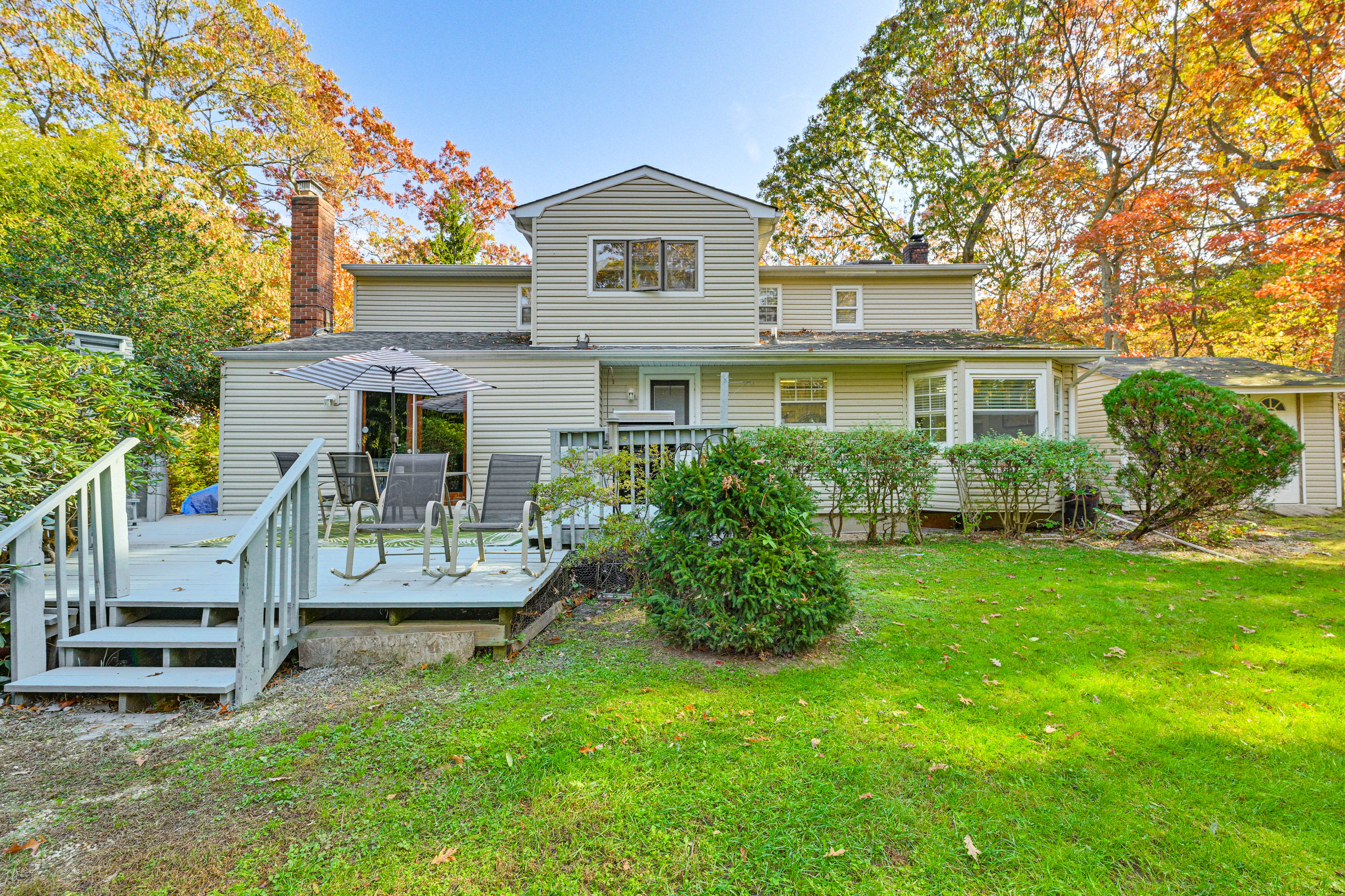 Property Image 2 - Tranquil & Pet-Friendly Estate on Long Island!